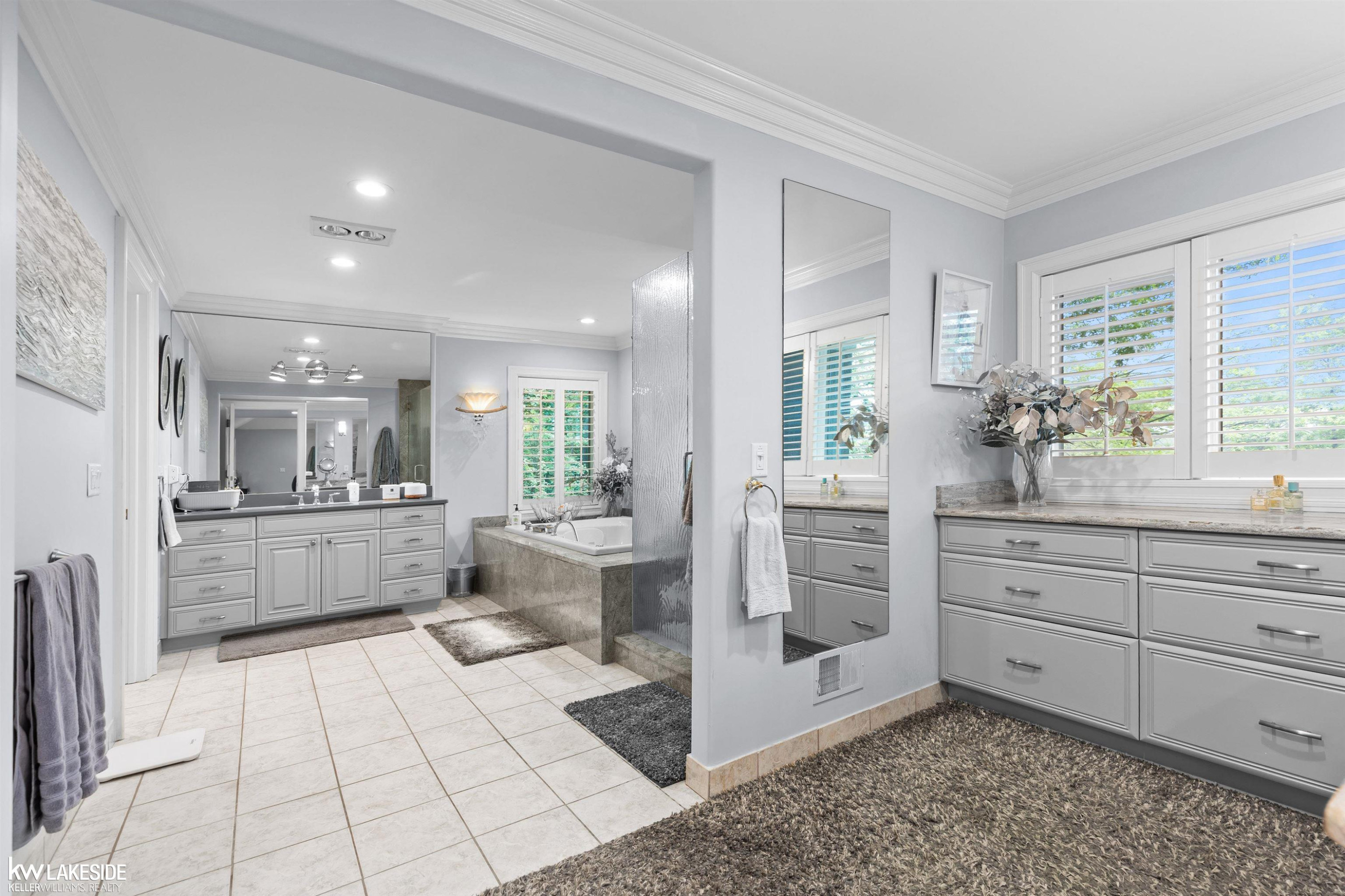 1868 Carsons Cove Cove, MI 48390 — Photo 60