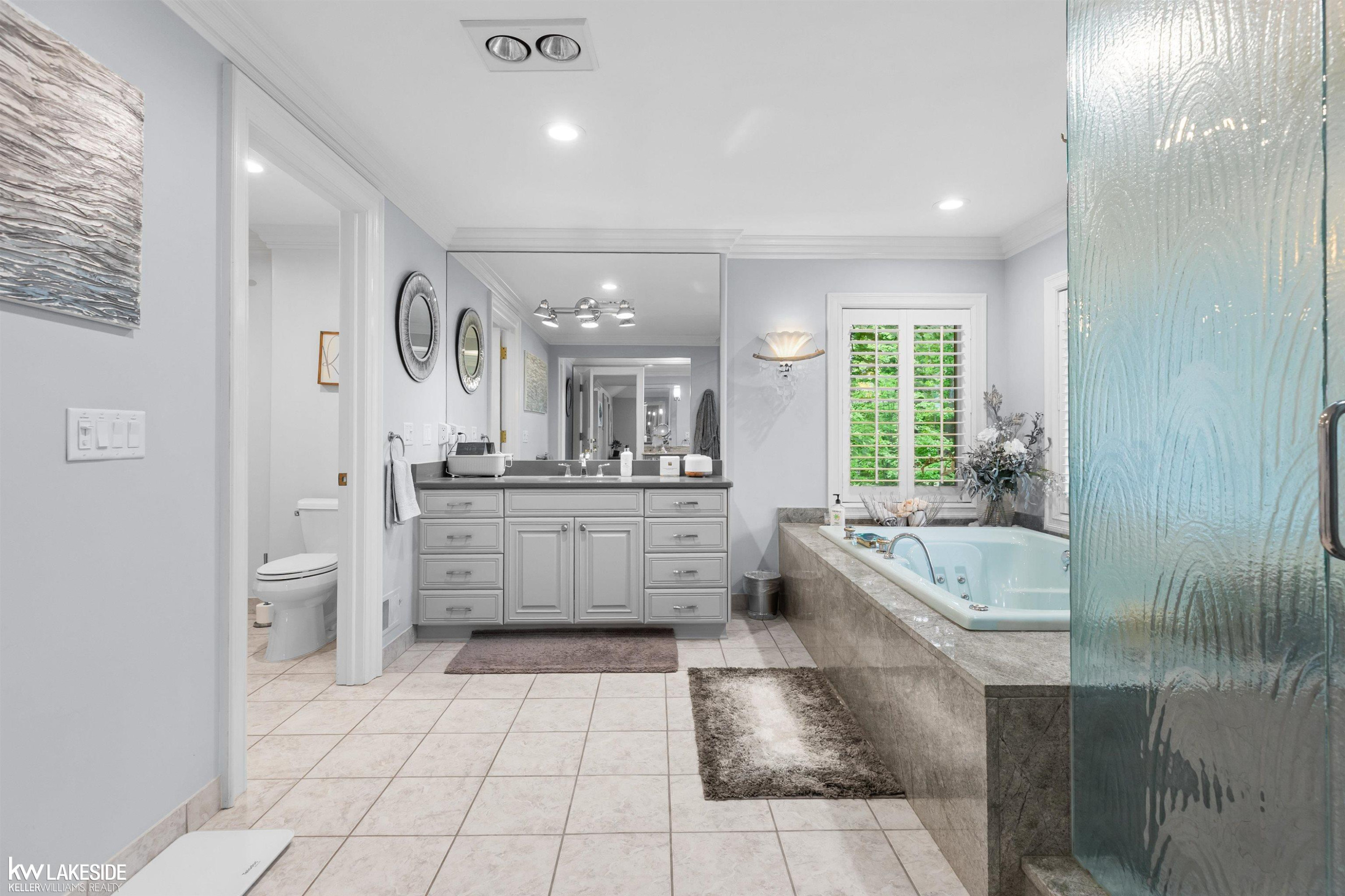 1868 Carsons Cove Cove, MI 48390 — Photo 62