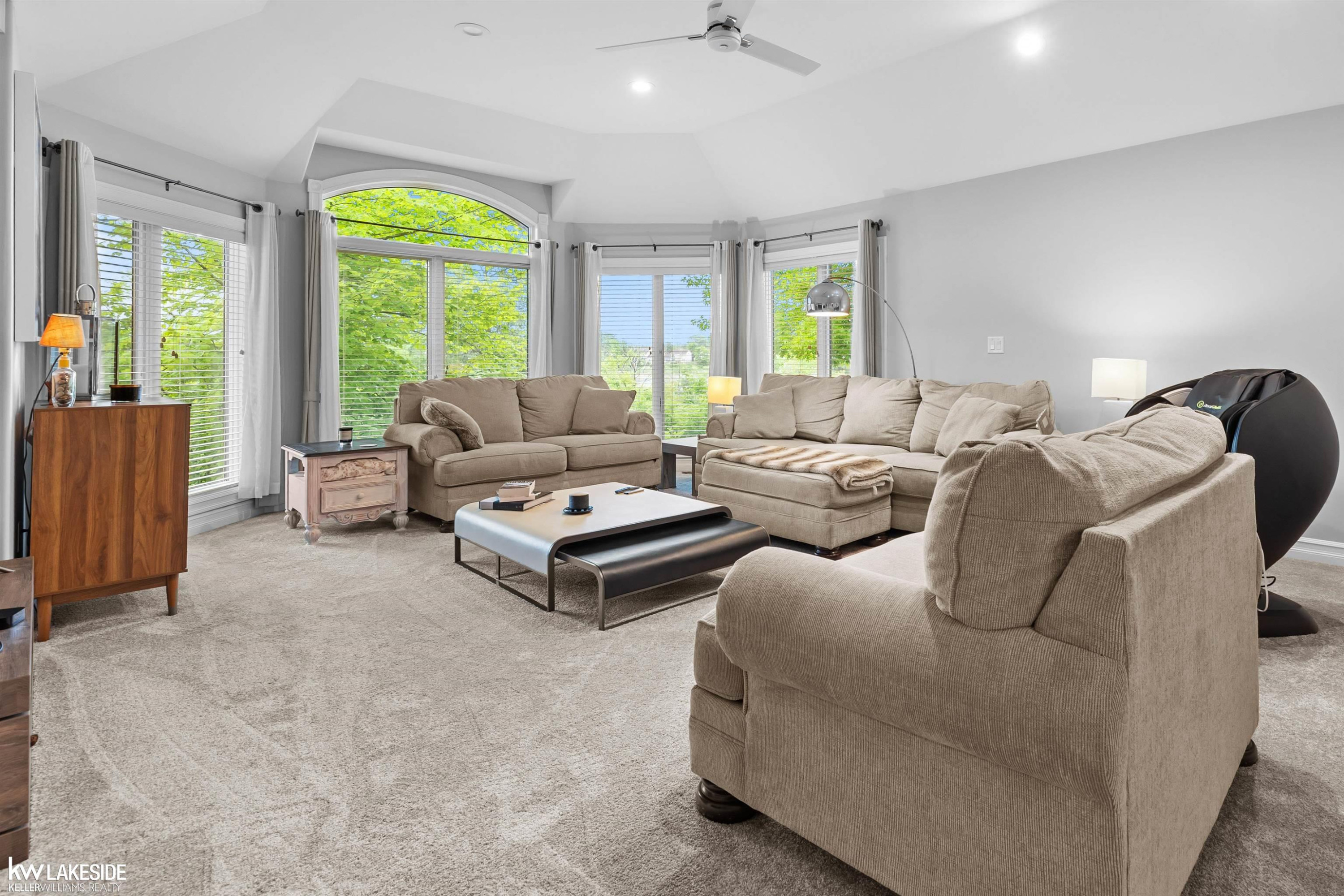 1868 Carsons Cove Cove, MI 48390 — Photo 65