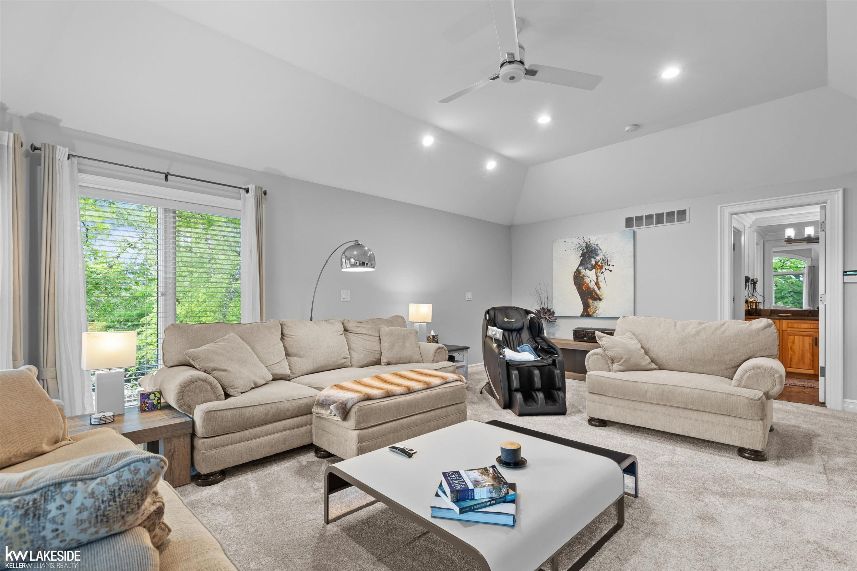 1868 Carsons Cove Cove, MI 48390 — Photo 67