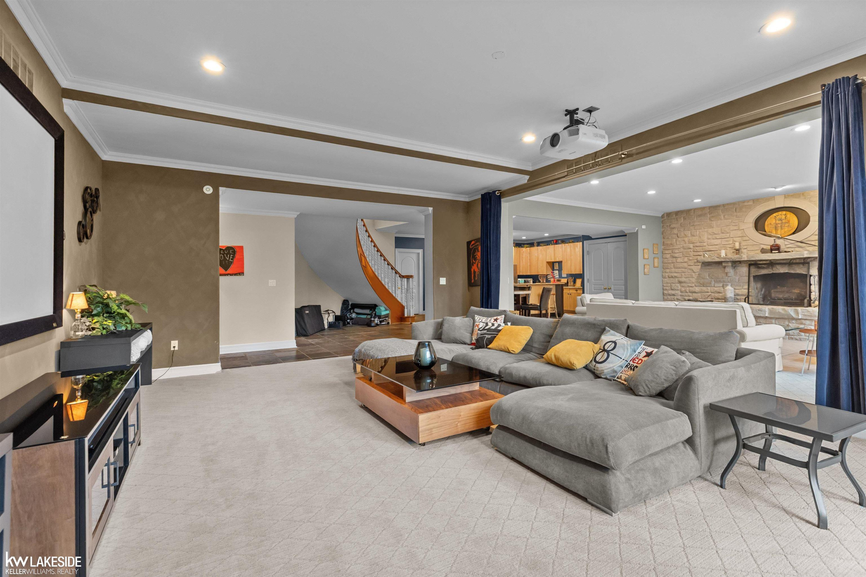 1868 Carsons Cove Cove, MI 48390 — Photo 88