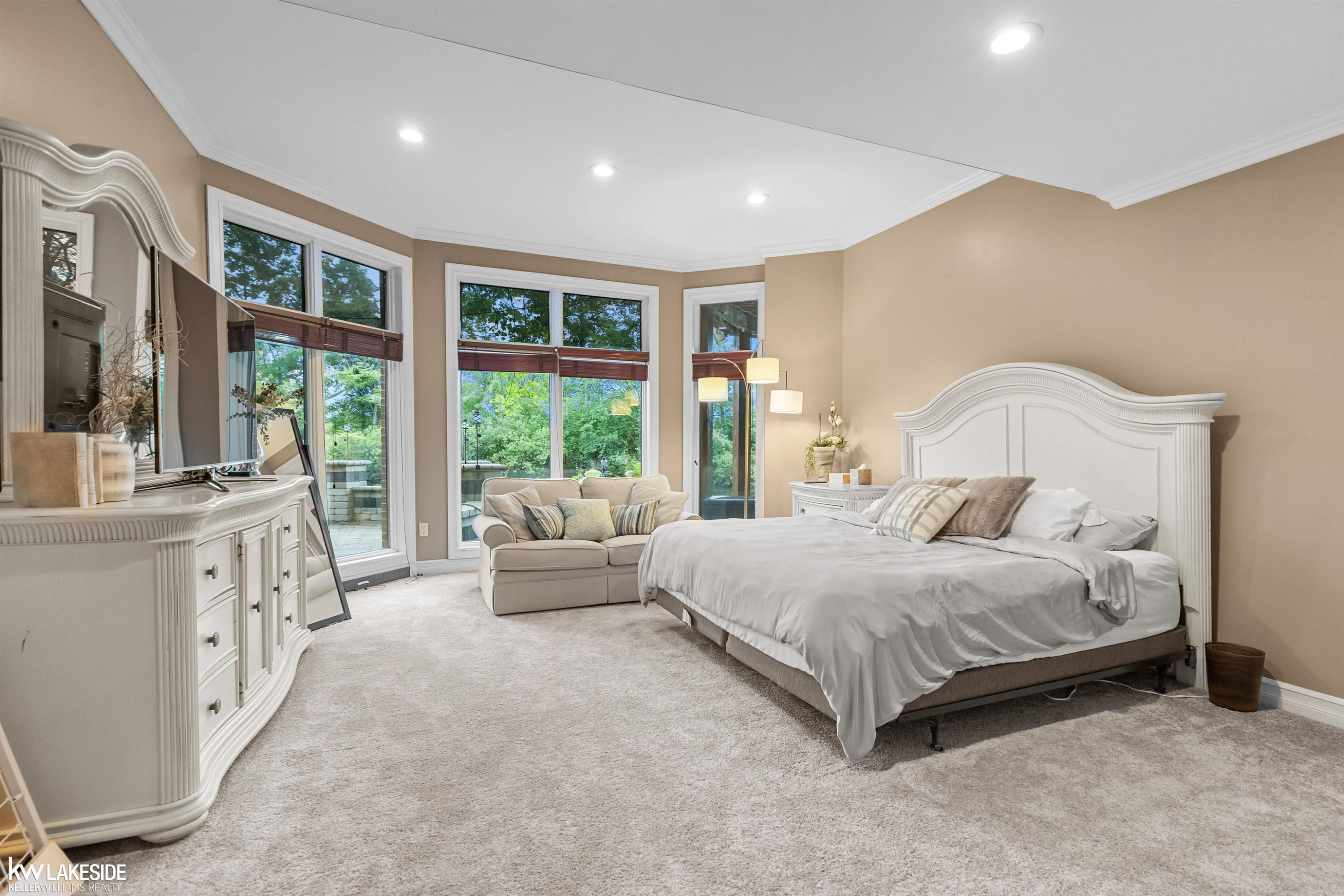 1868 Carsons Cove Cove, MI 48390 — Photo 91