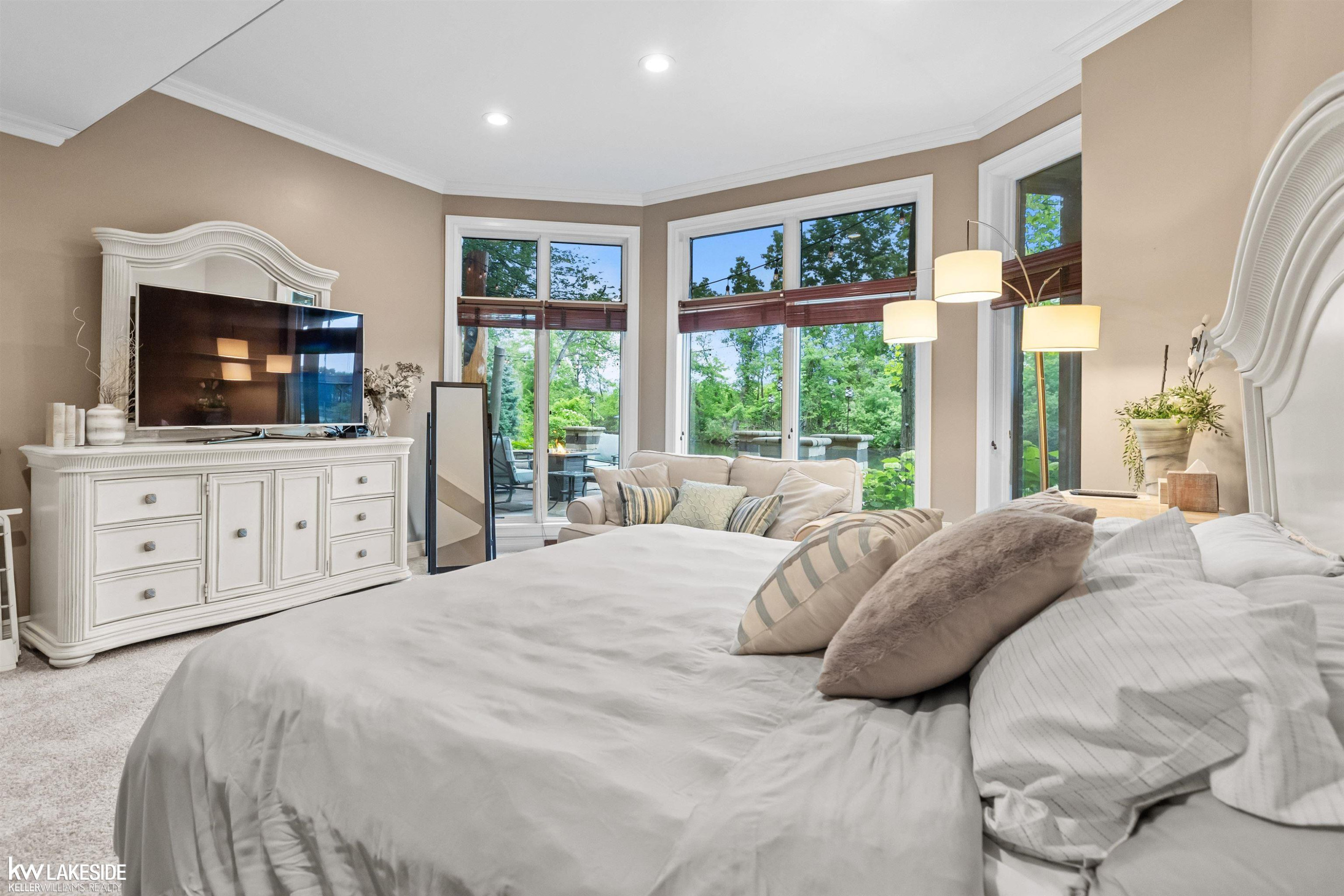 1868 Carsons Cove Cove, MI 48390 — Photo 92