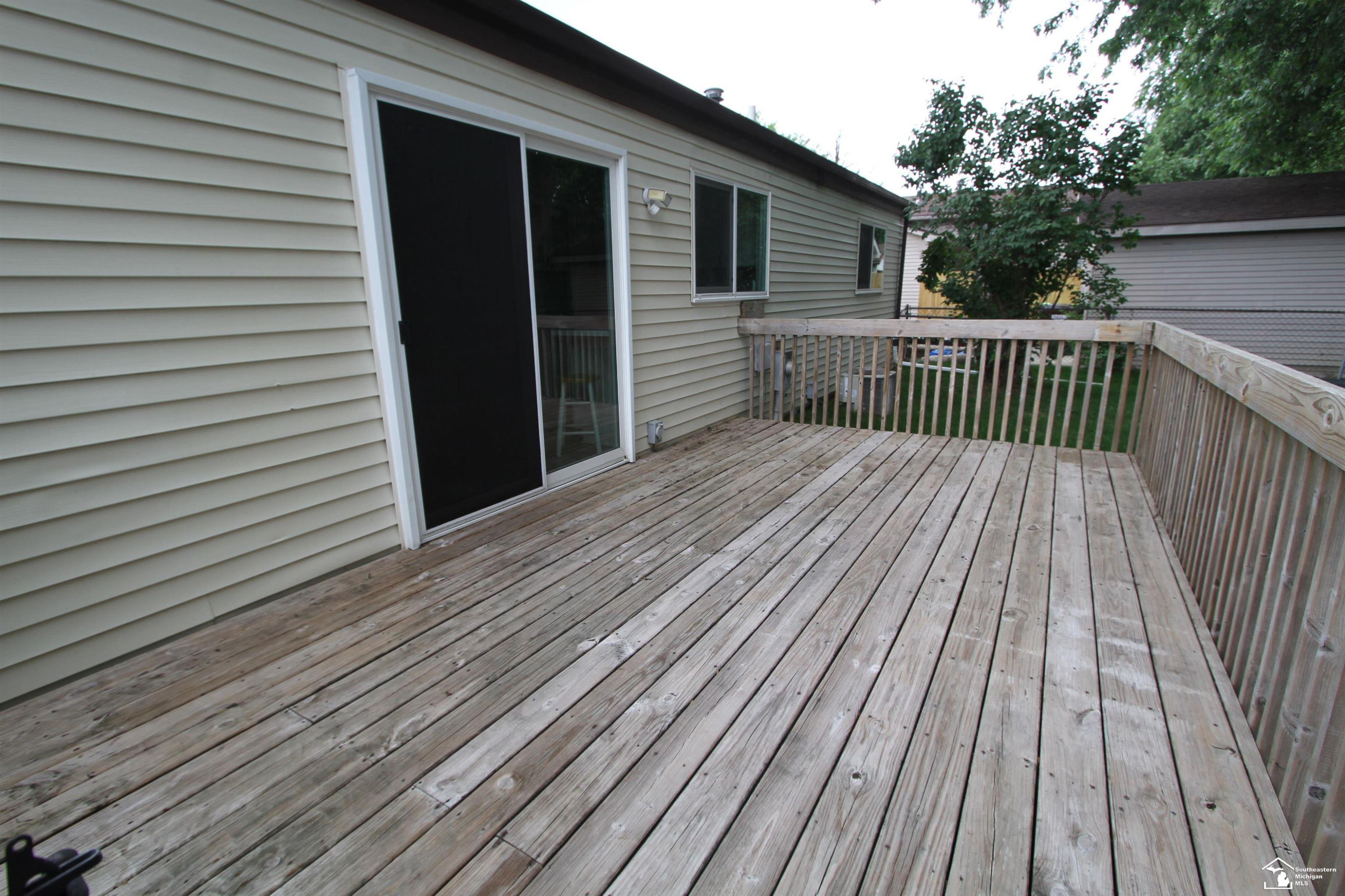 626 John Rolfe Drive, Monroe, MI 48162 — Photo 26