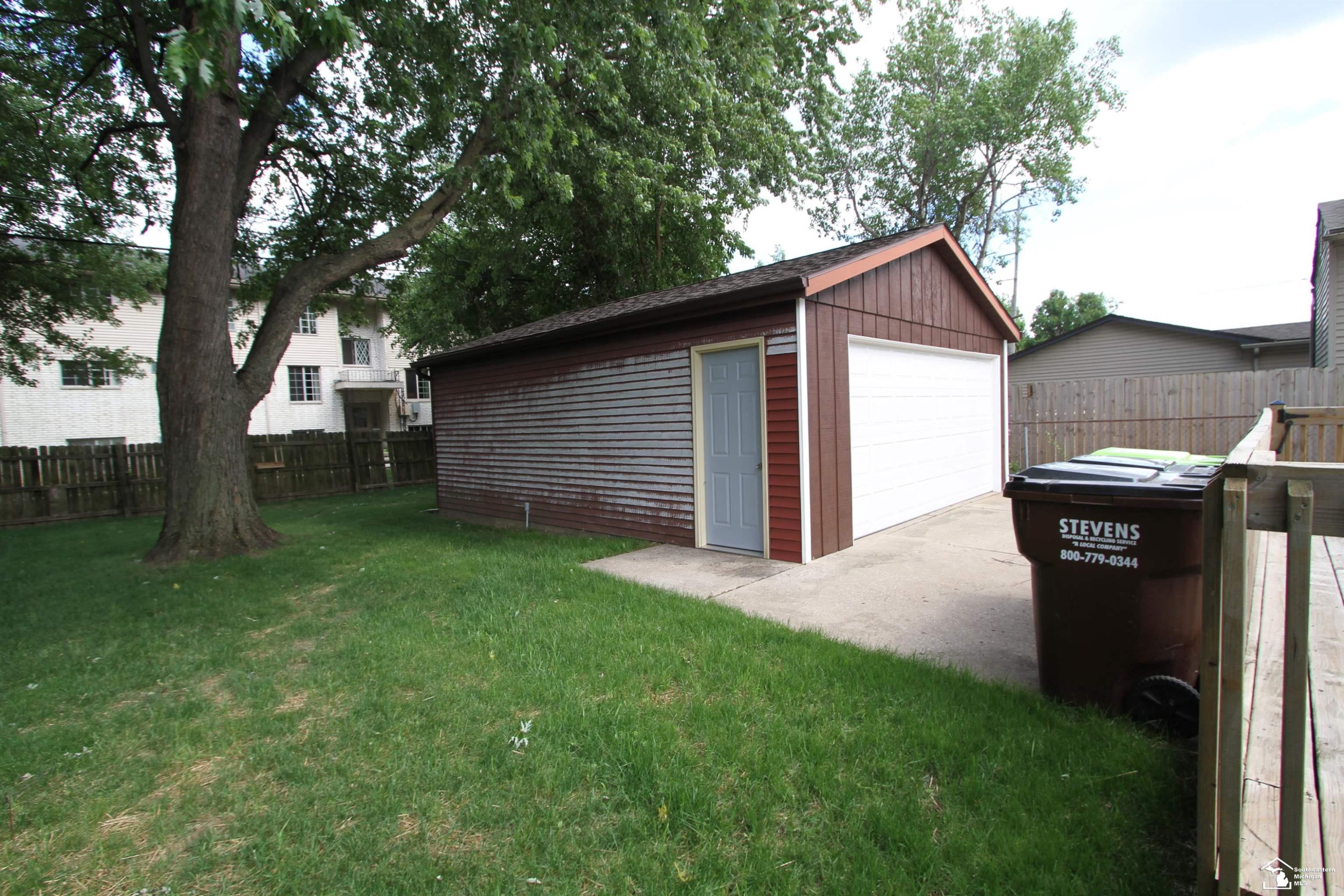 626 John Rolfe Drive, Monroe, MI 48162 — Photo 29