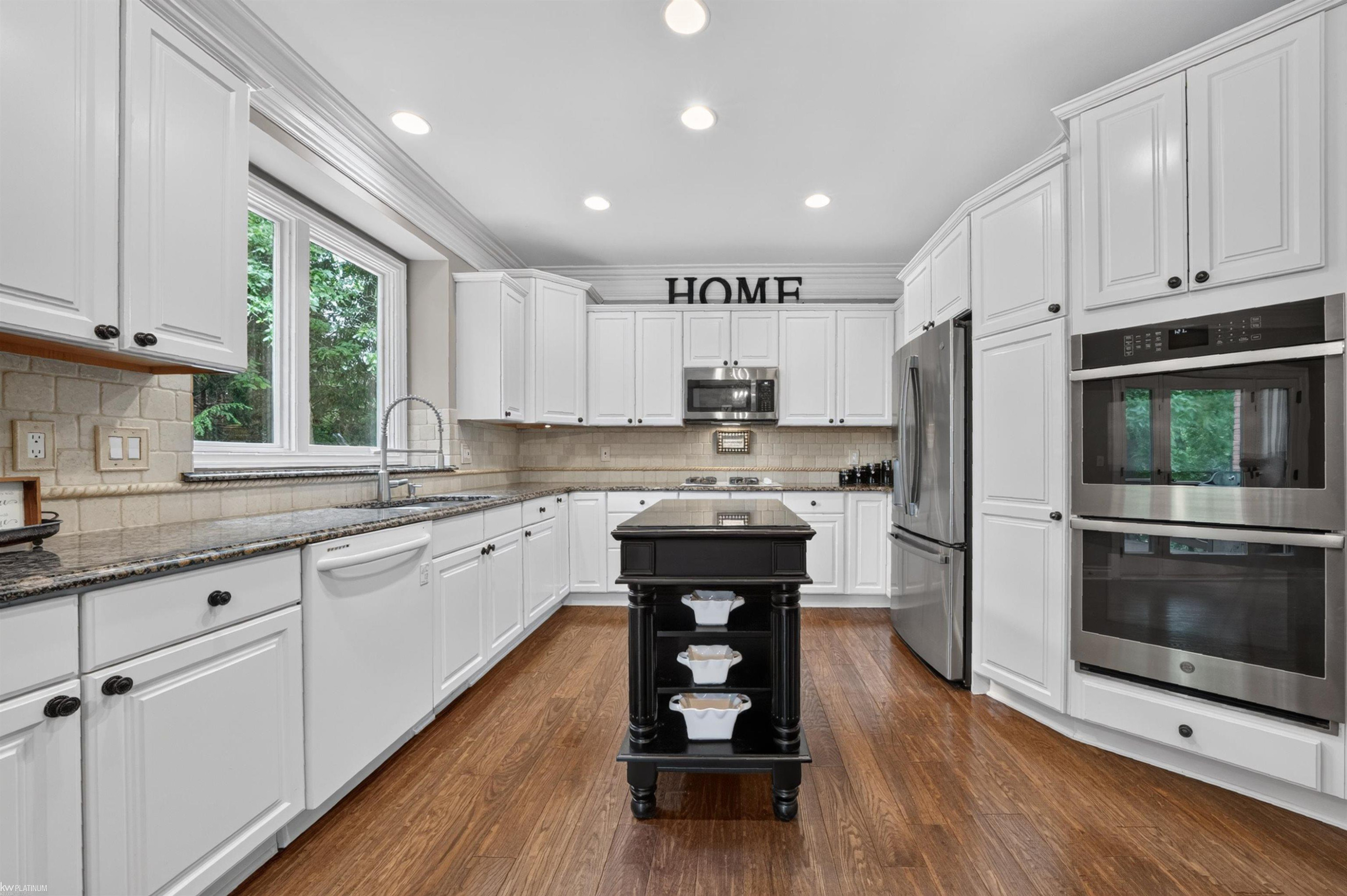 4896 Brookside Lane, MI — Photo 19