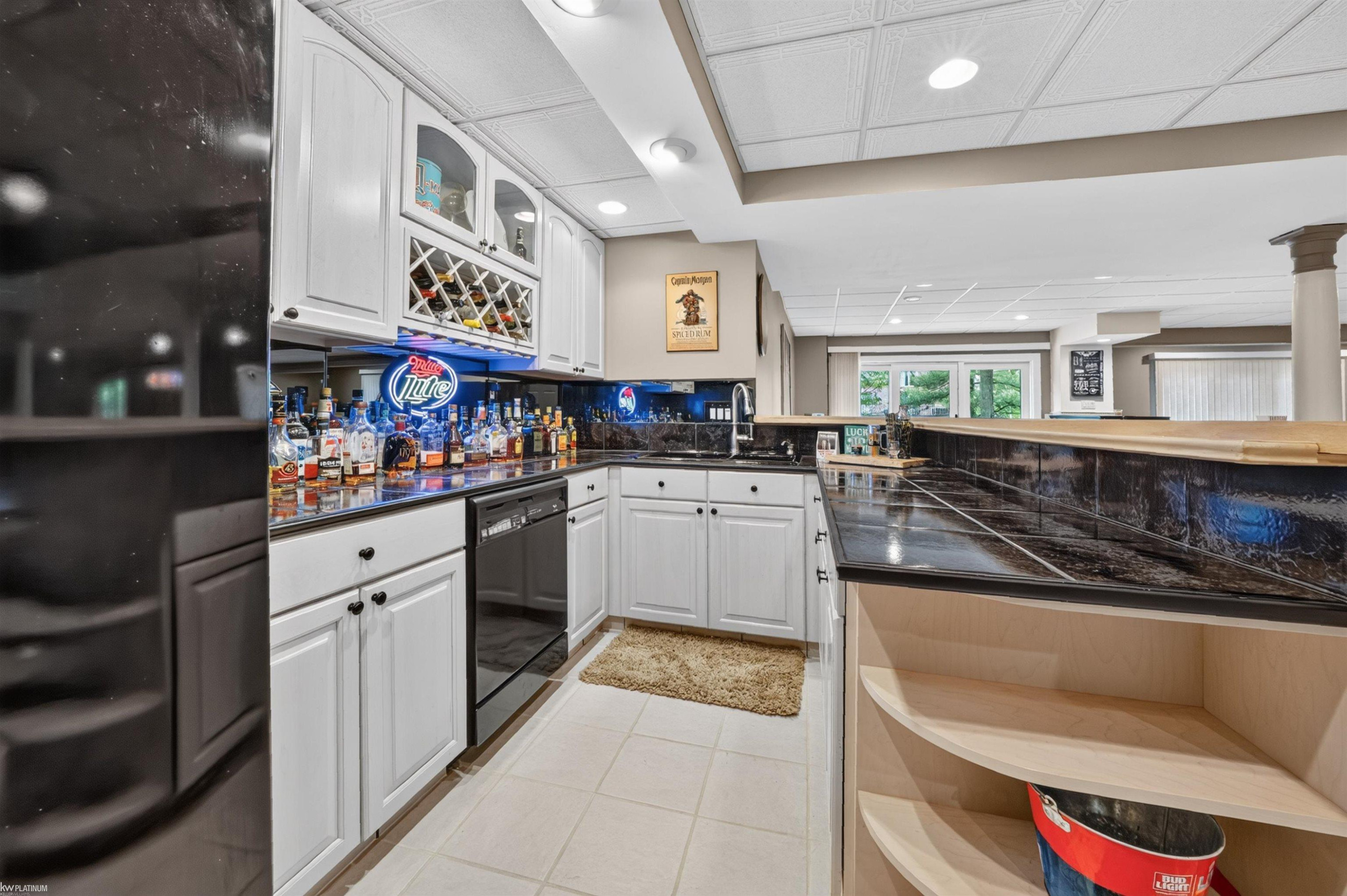 4896 Brookside Lane, MI — Photo 36
