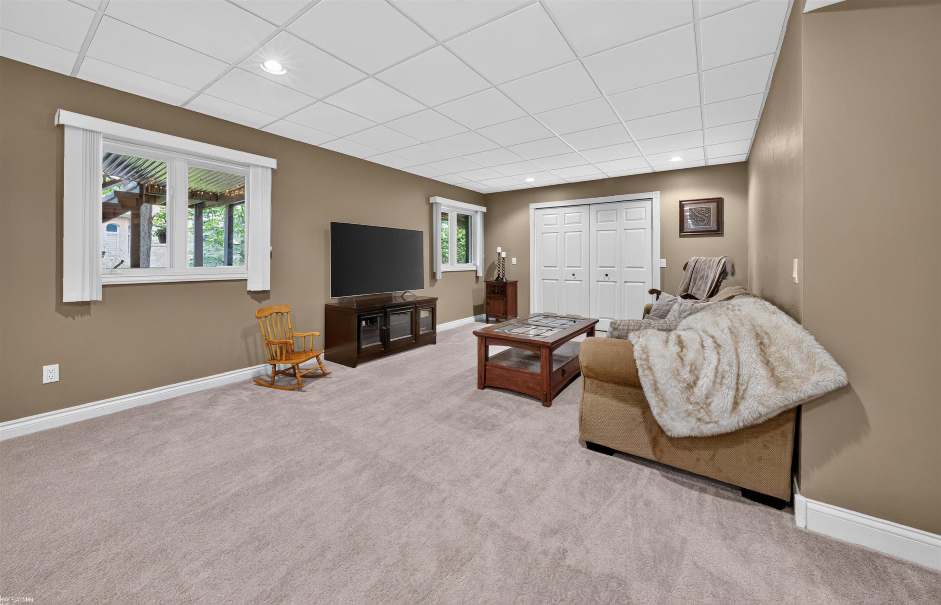 4896 Brookside Lane, MI — Photo 41