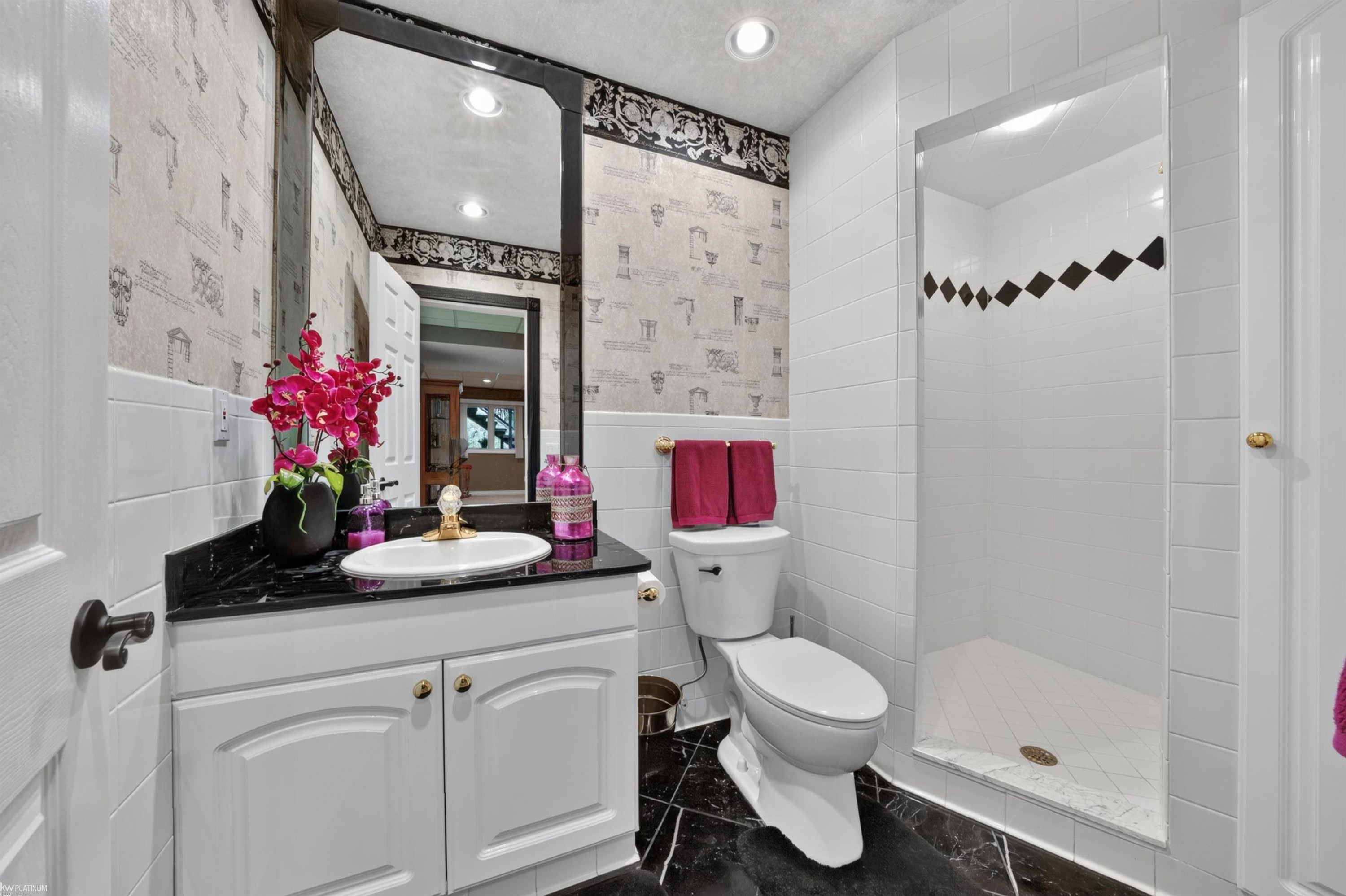 4896 Brookside Lane, MI — Photo 44