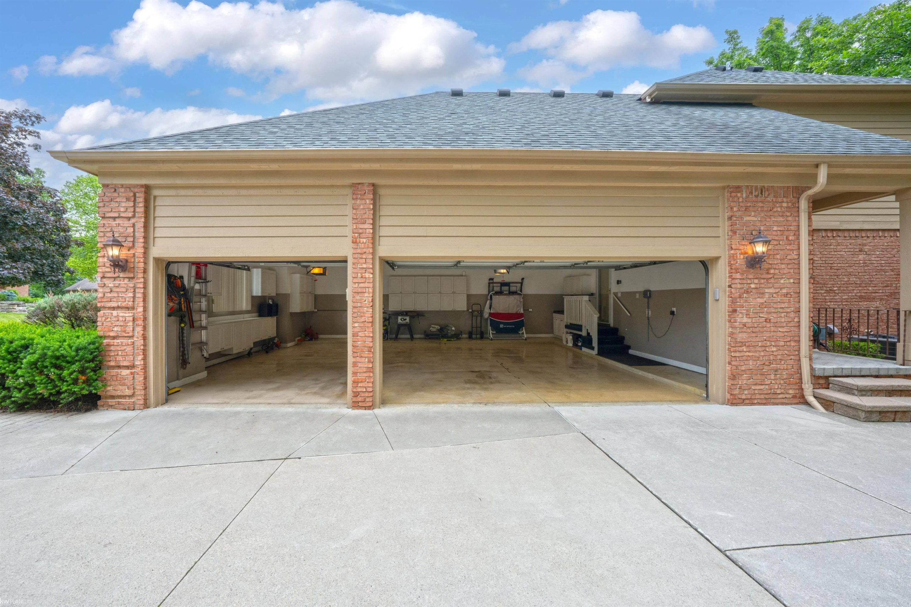 4896 Brookside Lane, MI — Photo 58