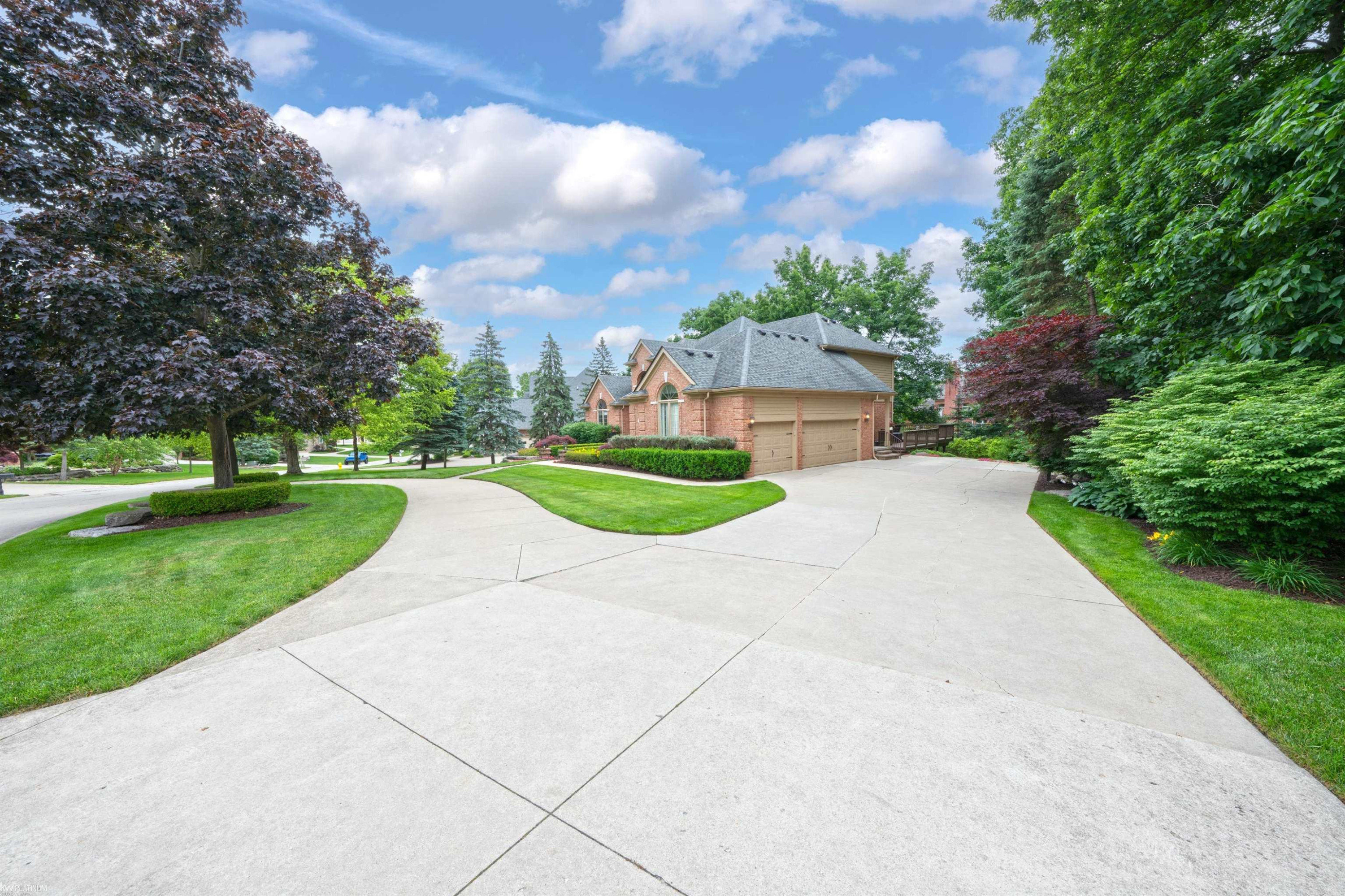 4896 Brookside Lane, MI — Photo 64