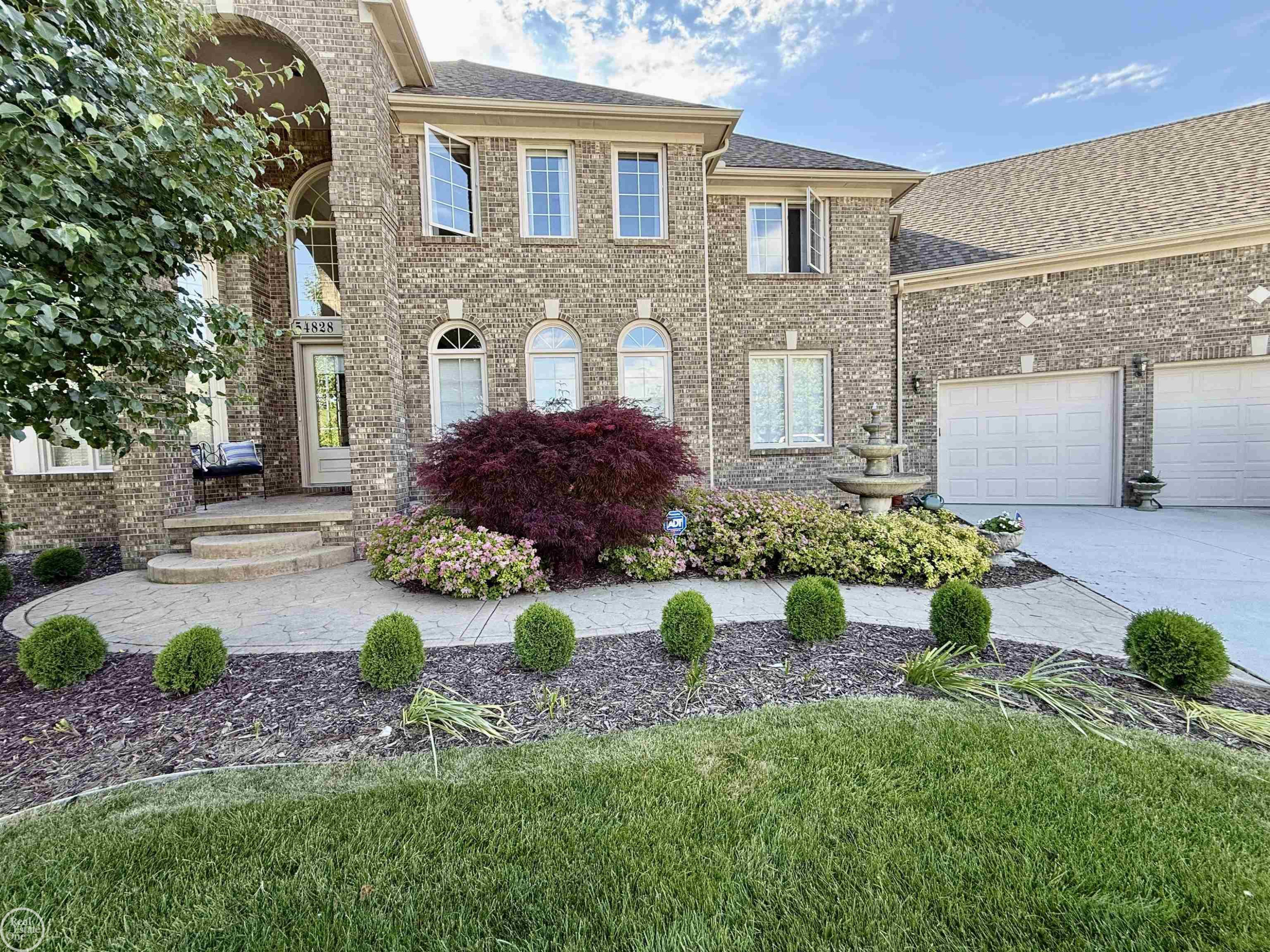 54828 Danielle Street, New Baltimore, MI 48047 — Photo 6