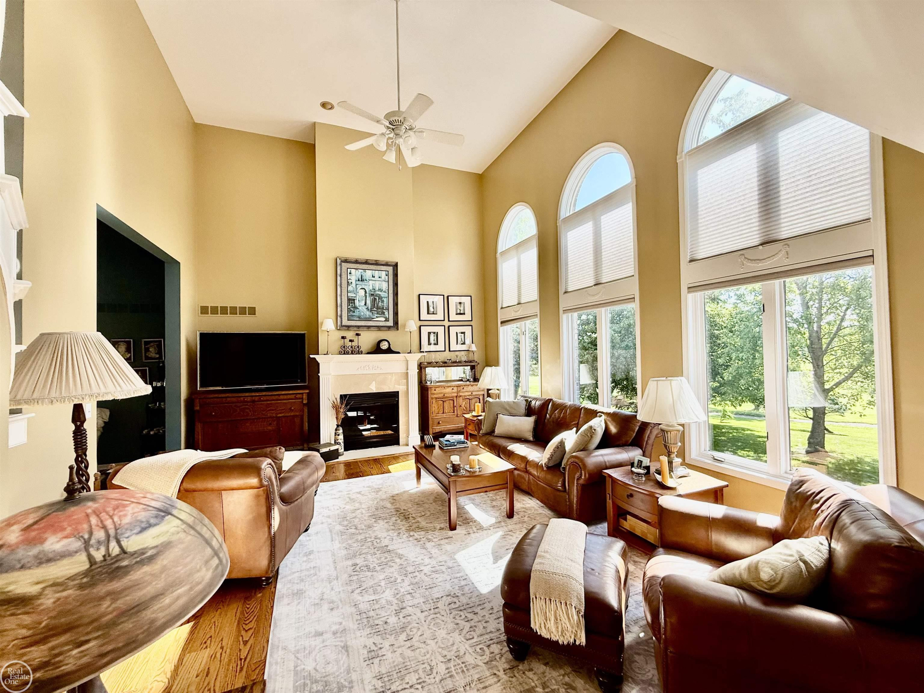 54828 Danielle Street, New Baltimore, MI 48047 — Photo 27