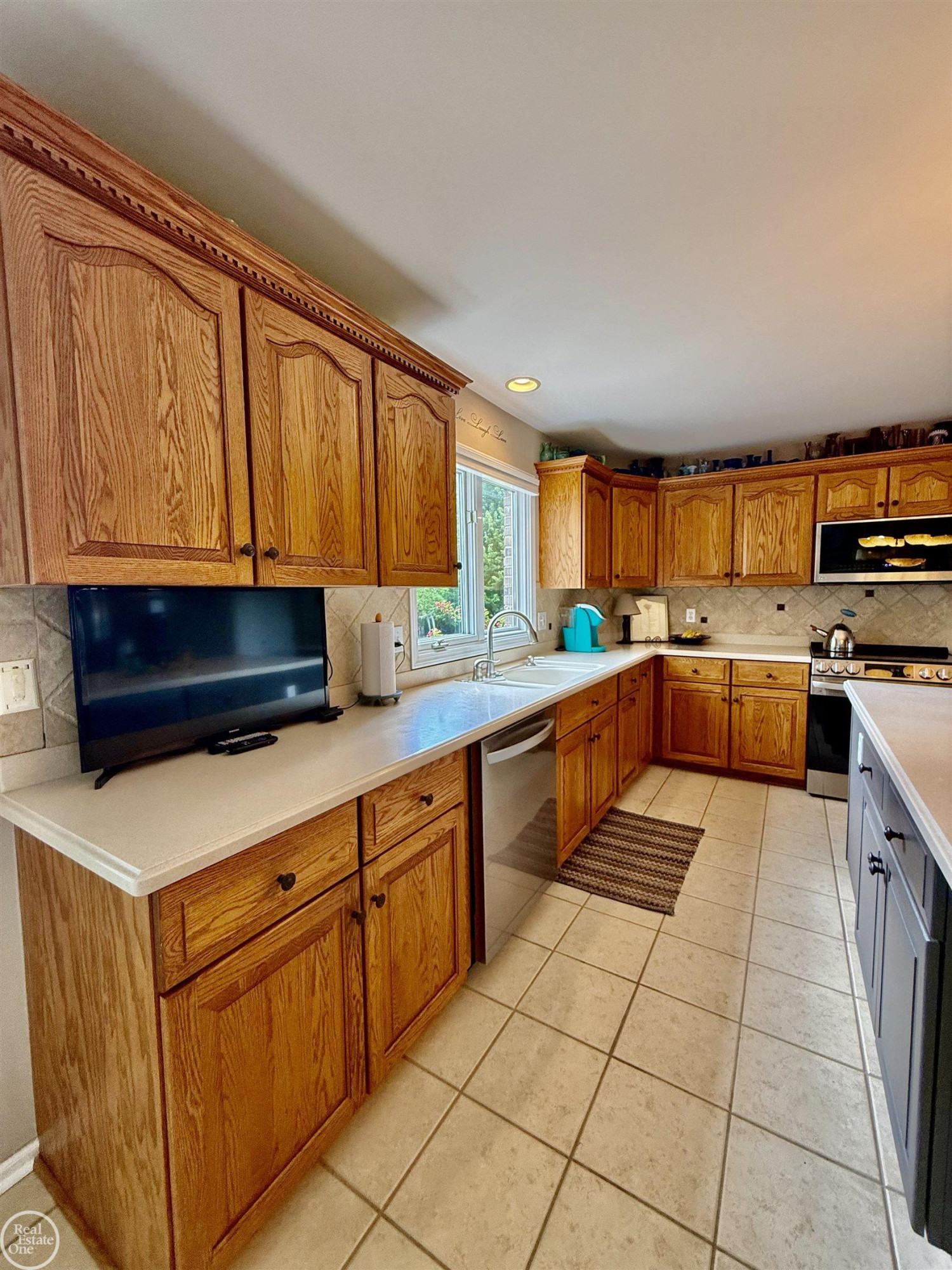 54828 Danielle Street, New Baltimore, MI 48047 — Photo 34