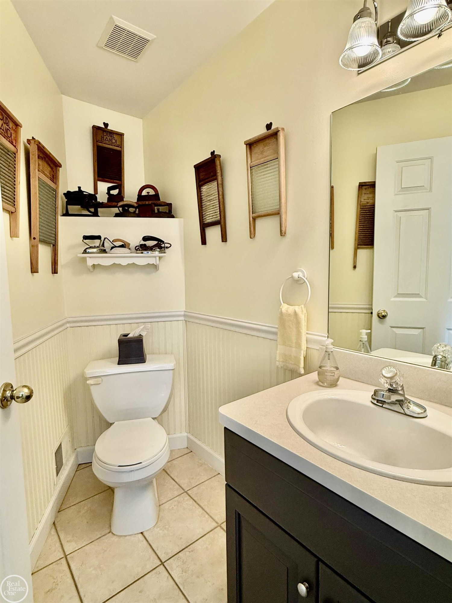 54828 Danielle Street, New Baltimore, MI 48047 — Photo 56