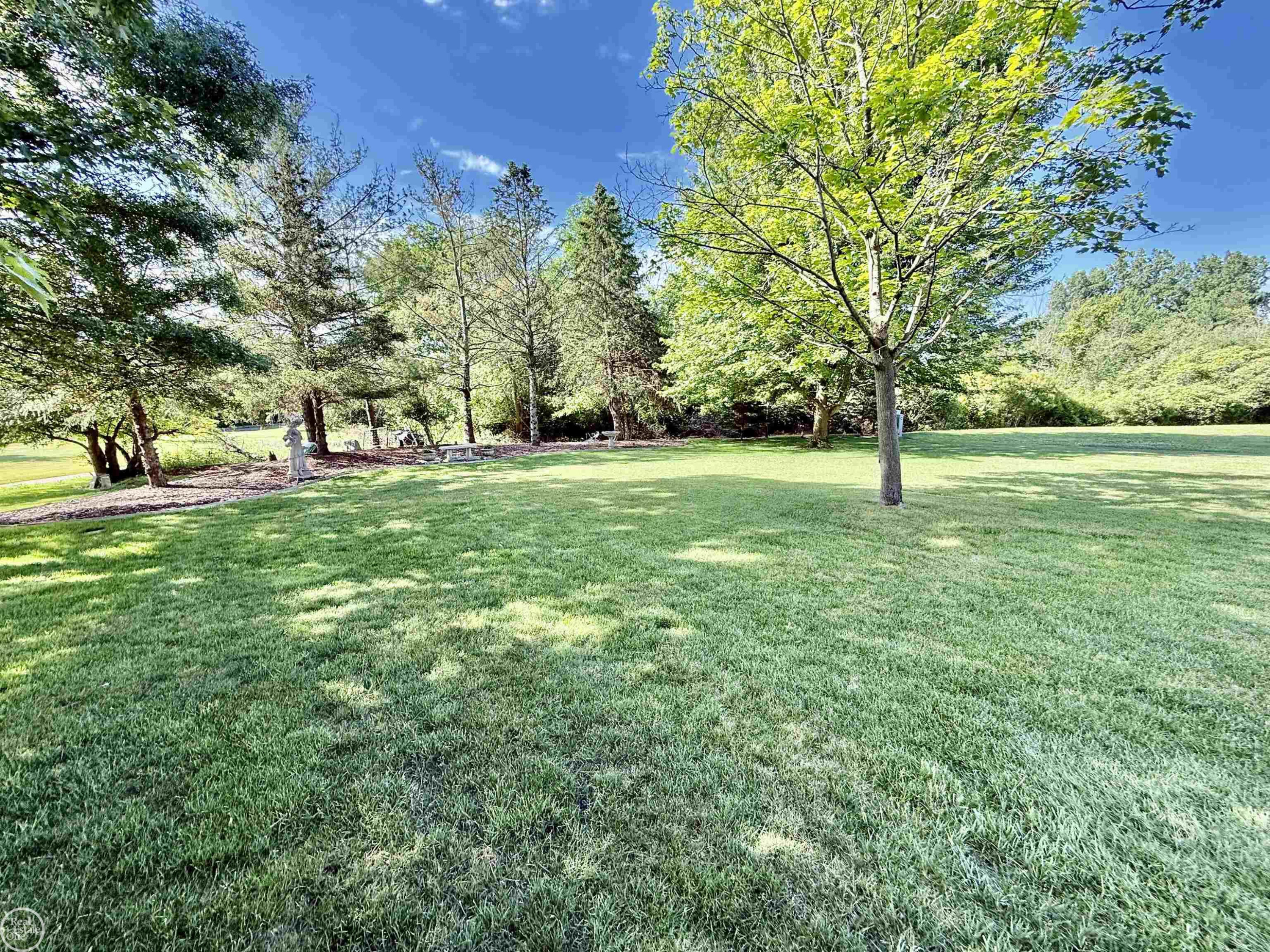 54828 Danielle Street, New Baltimore, MI 48047 — Photo 88