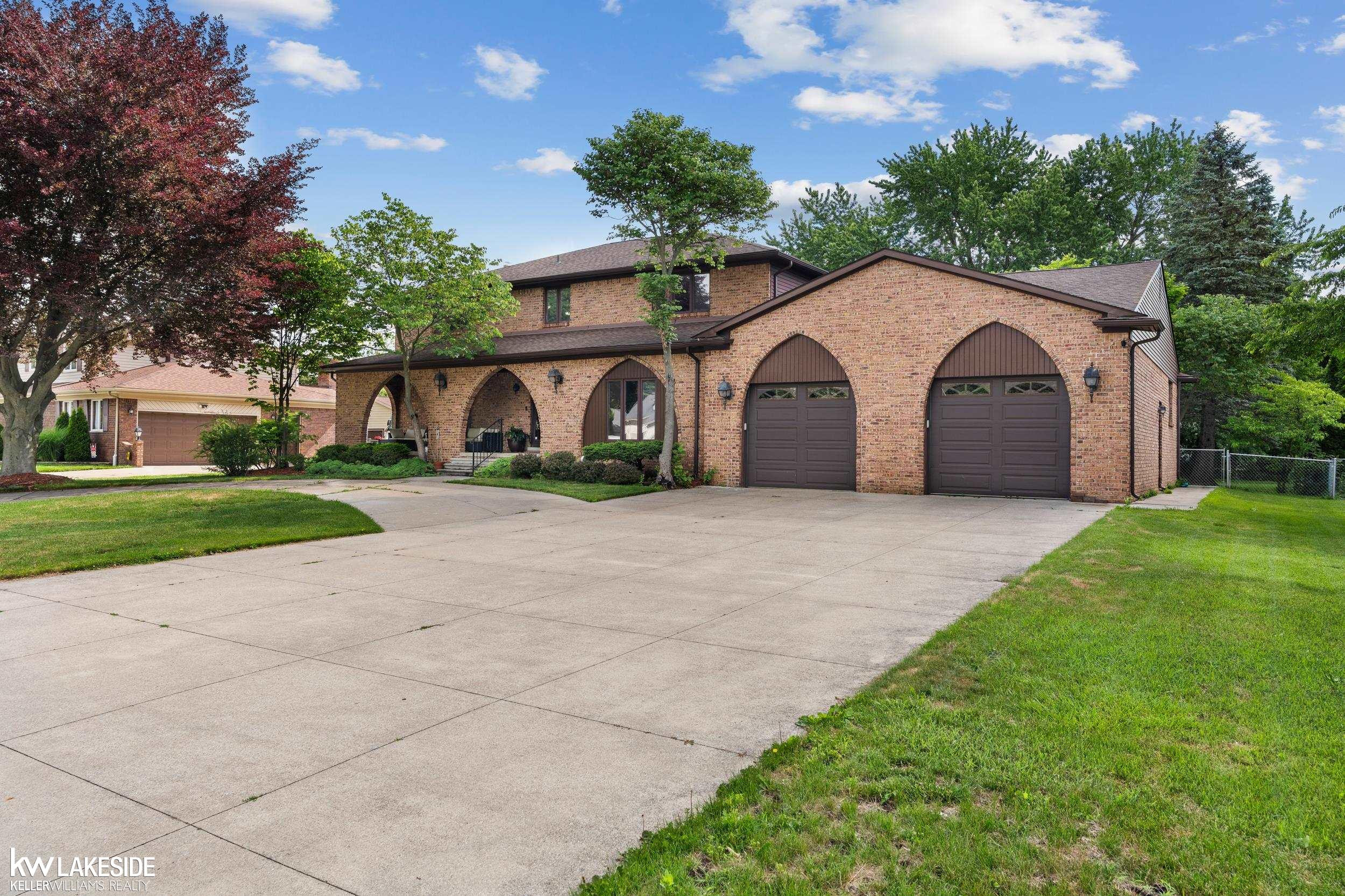 37900 Saddle Lane, Clinton Twp, MI 48036 — Photo 2