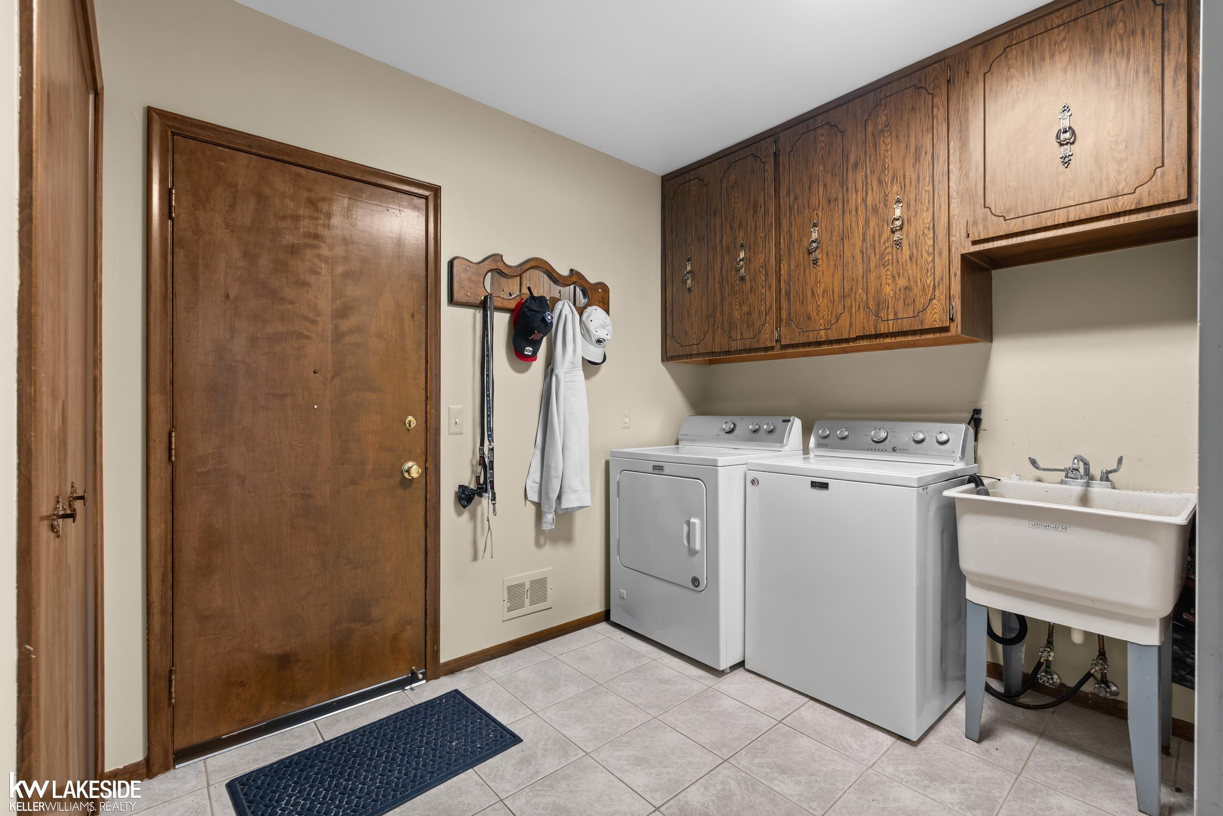 37900 Saddle Lane, Clinton Twp, MI 48036 — Photo 30