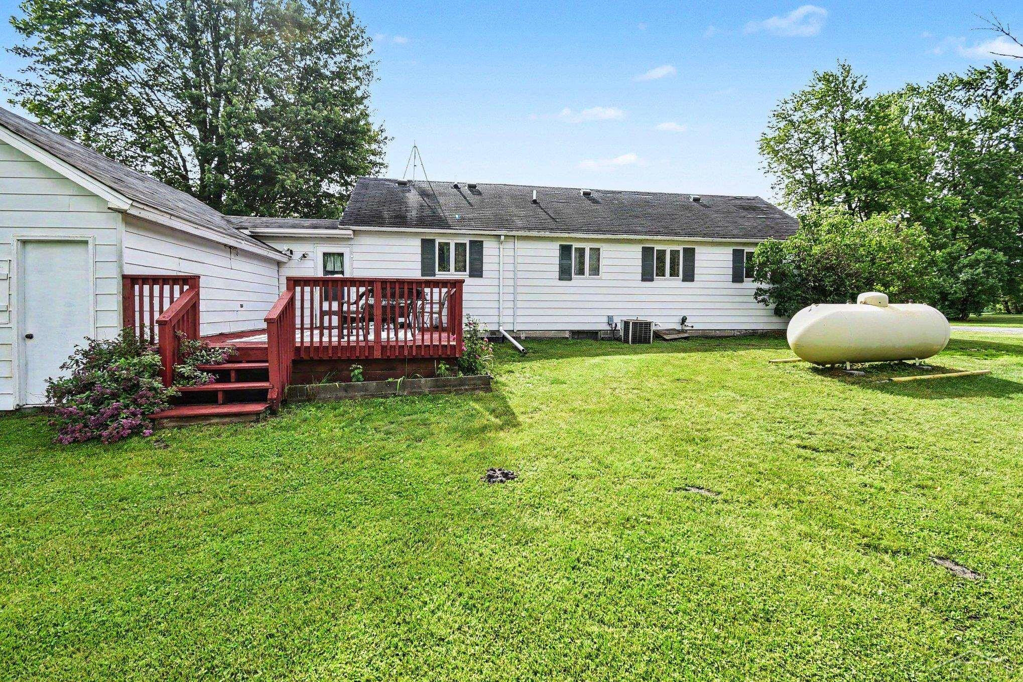4480 S Sasse Road, Hemlock, MI 48626 — Photo 3