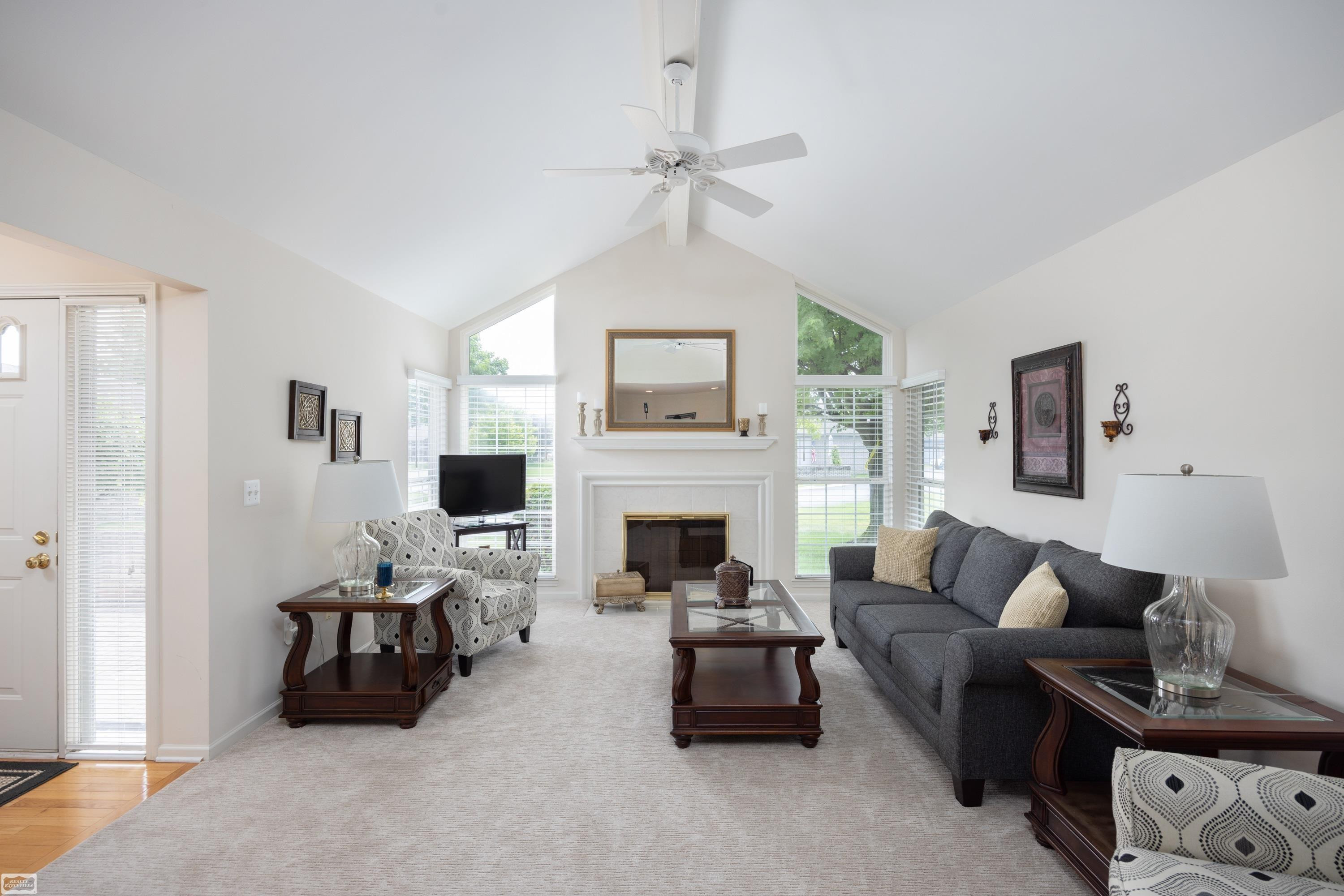 48743 Keystone Court, Shelby Twp, MI 48315 — Photo 4