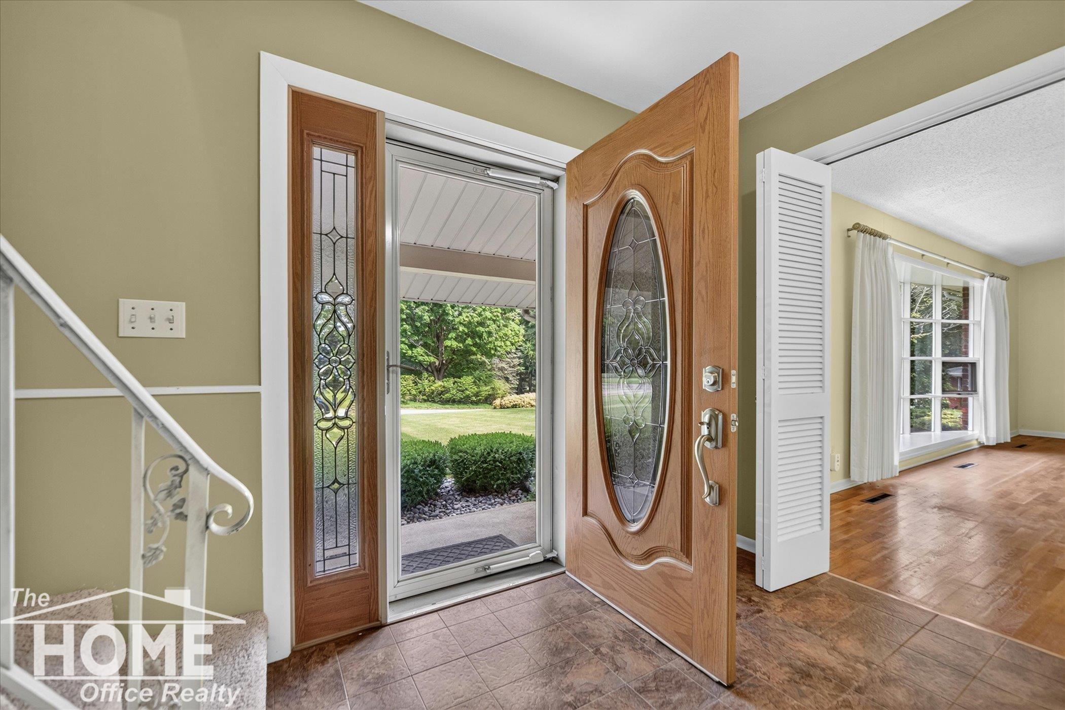 650 Riverbend Drive, Owosso, MI 48867 — Photo 10
