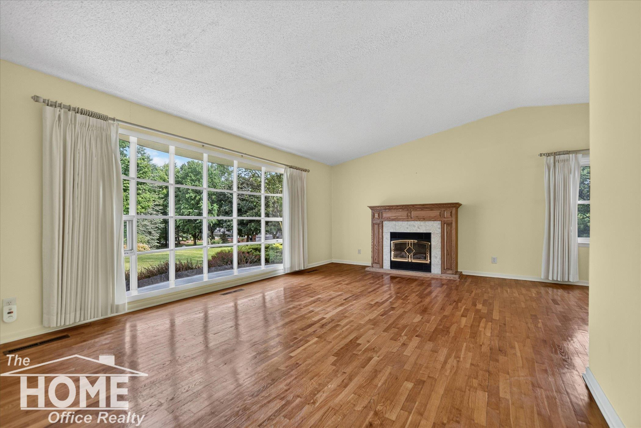 650 Riverbend Drive, Owosso, MI 48867 — Photo 14