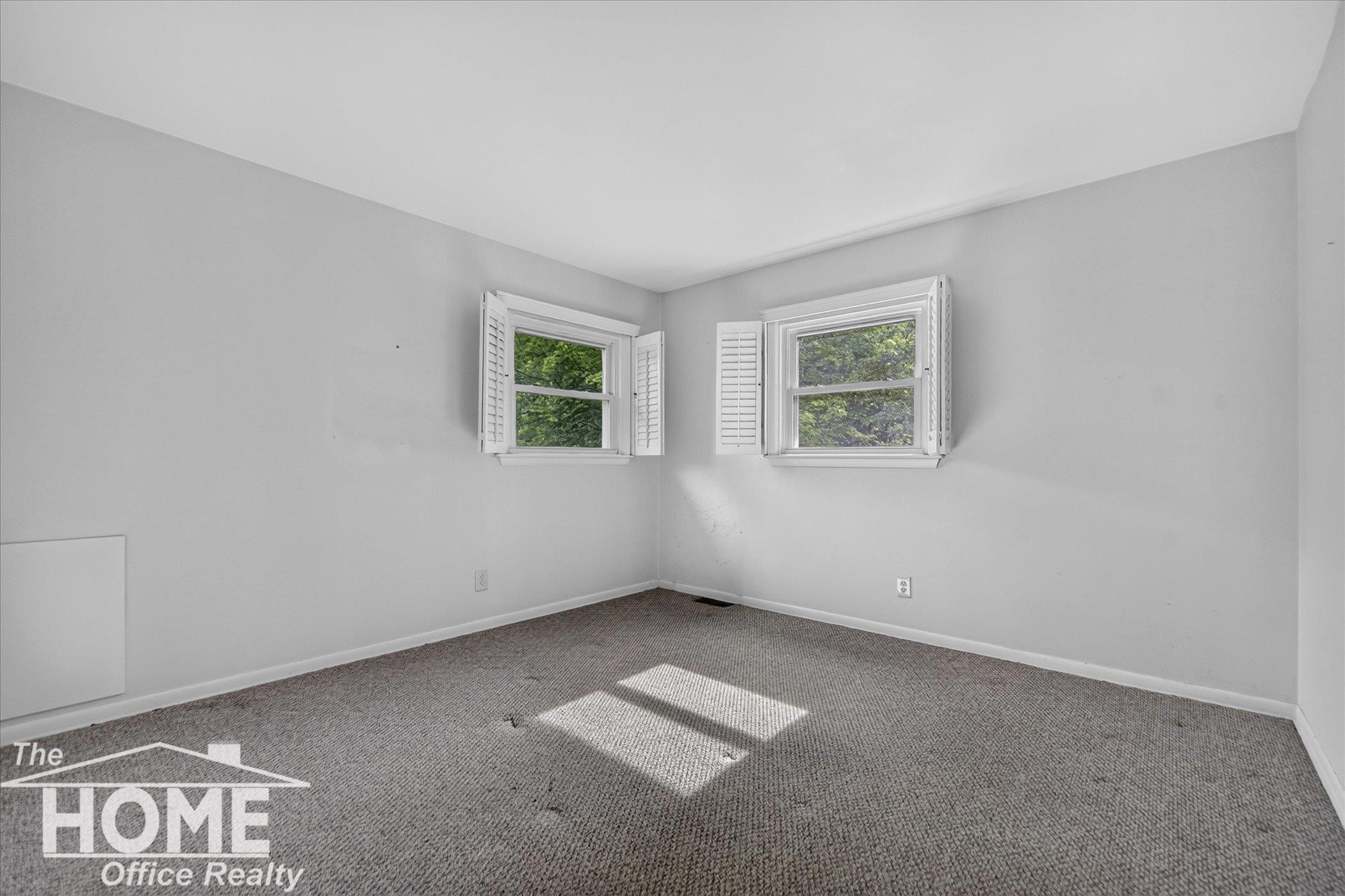 650 Riverbend Drive, Owosso, MI 48867 — Photo 28