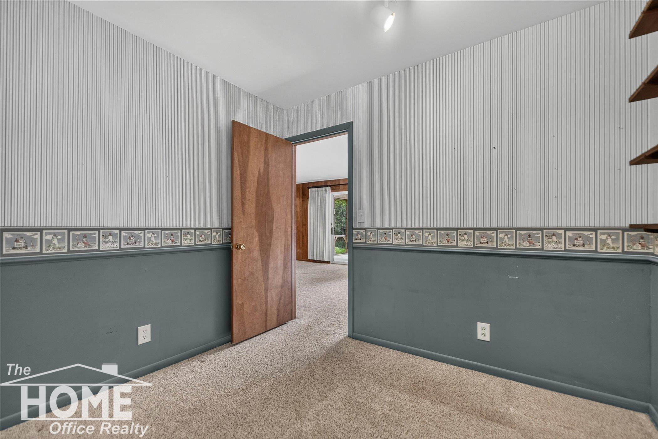 650 Riverbend Drive, Owosso, MI 48867 — Photo 38