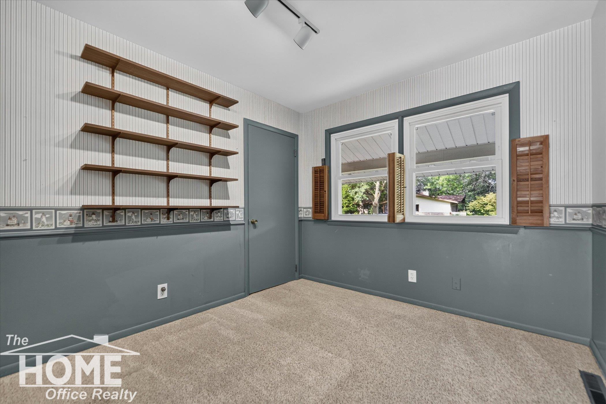 650 Riverbend Drive, Owosso, MI 48867 — Photo 39