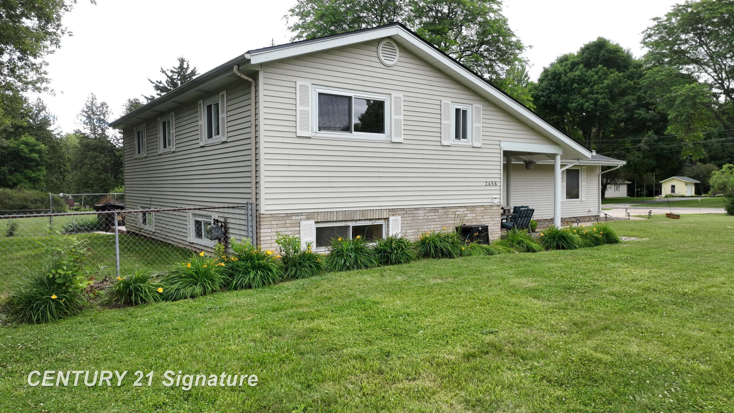 2456 W Wilson Road, Clio, MI 48420 — Photo 4