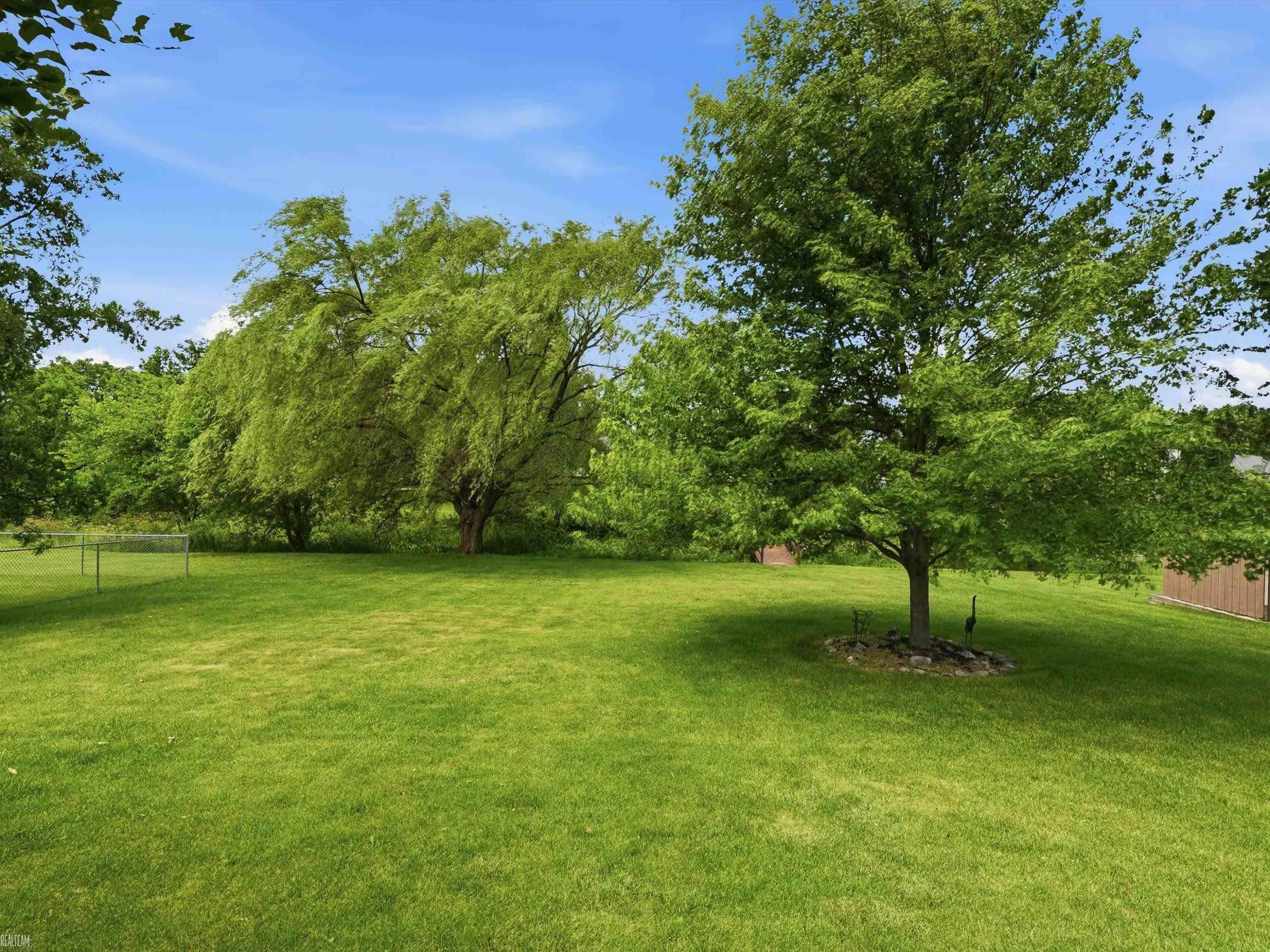 45455 Heatherwoode Lane, MI 48044 — Photo 43