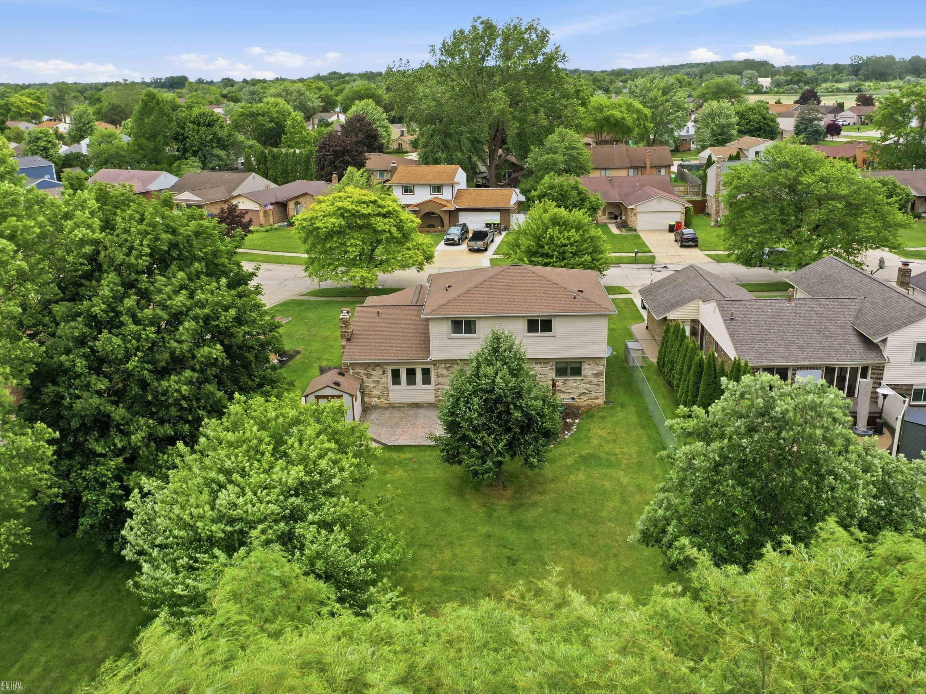 45455 Heatherwoode Lane, MI 48044 — Photo 57