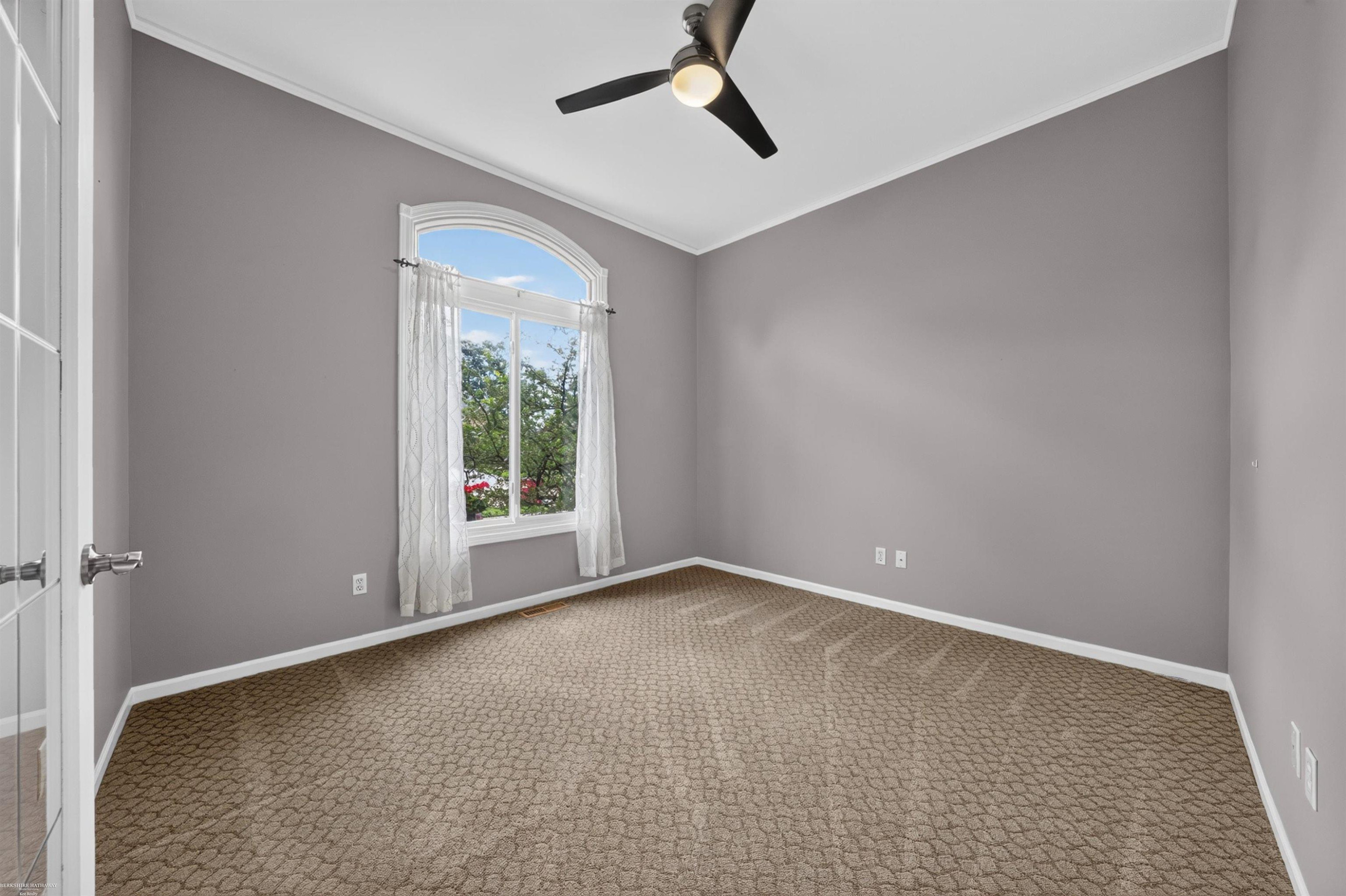 51251 Westwood Drive, MI 48042 — Photo 14