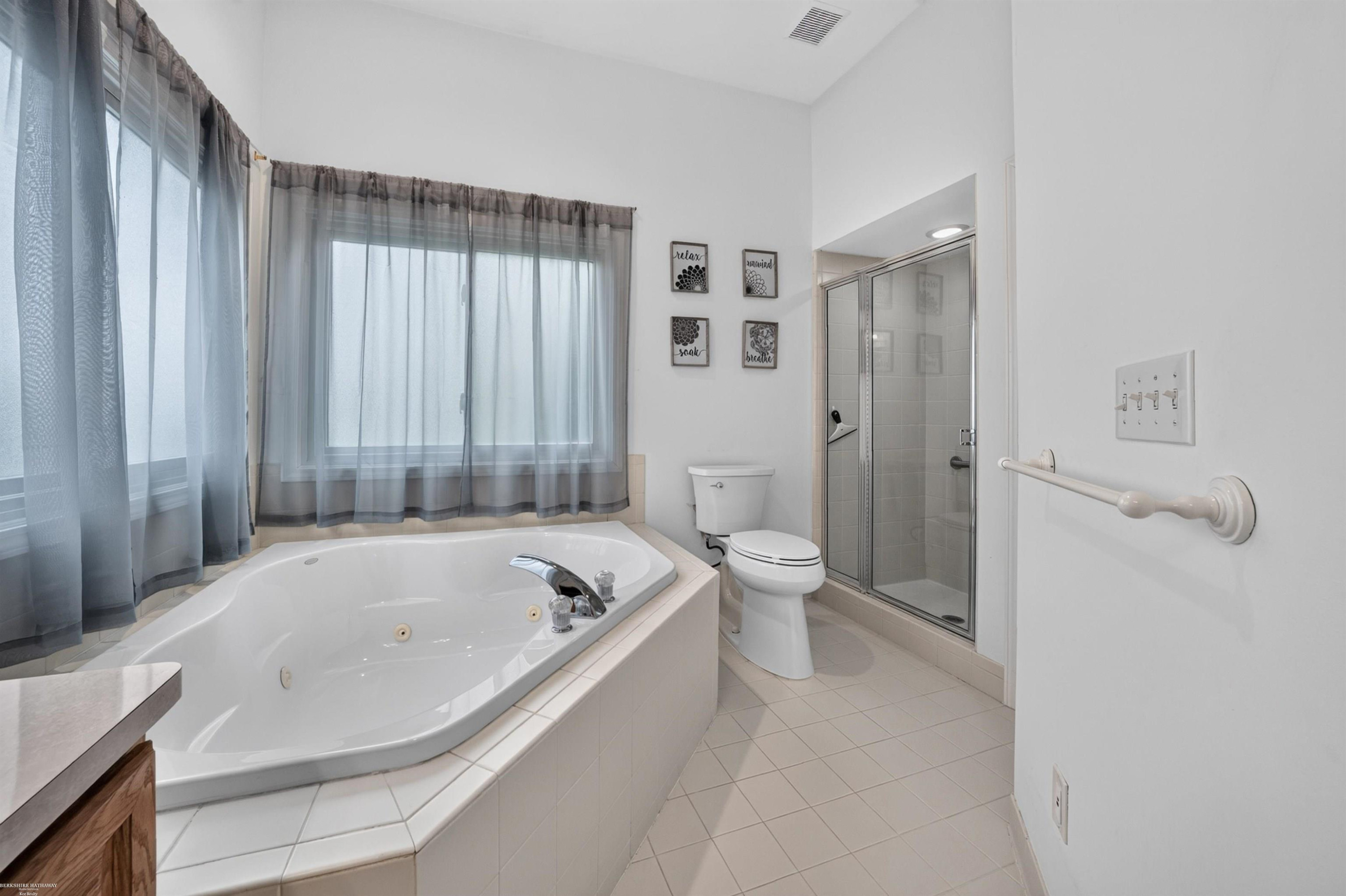 51251 Westwood Drive, MI 48042 — Photo 19