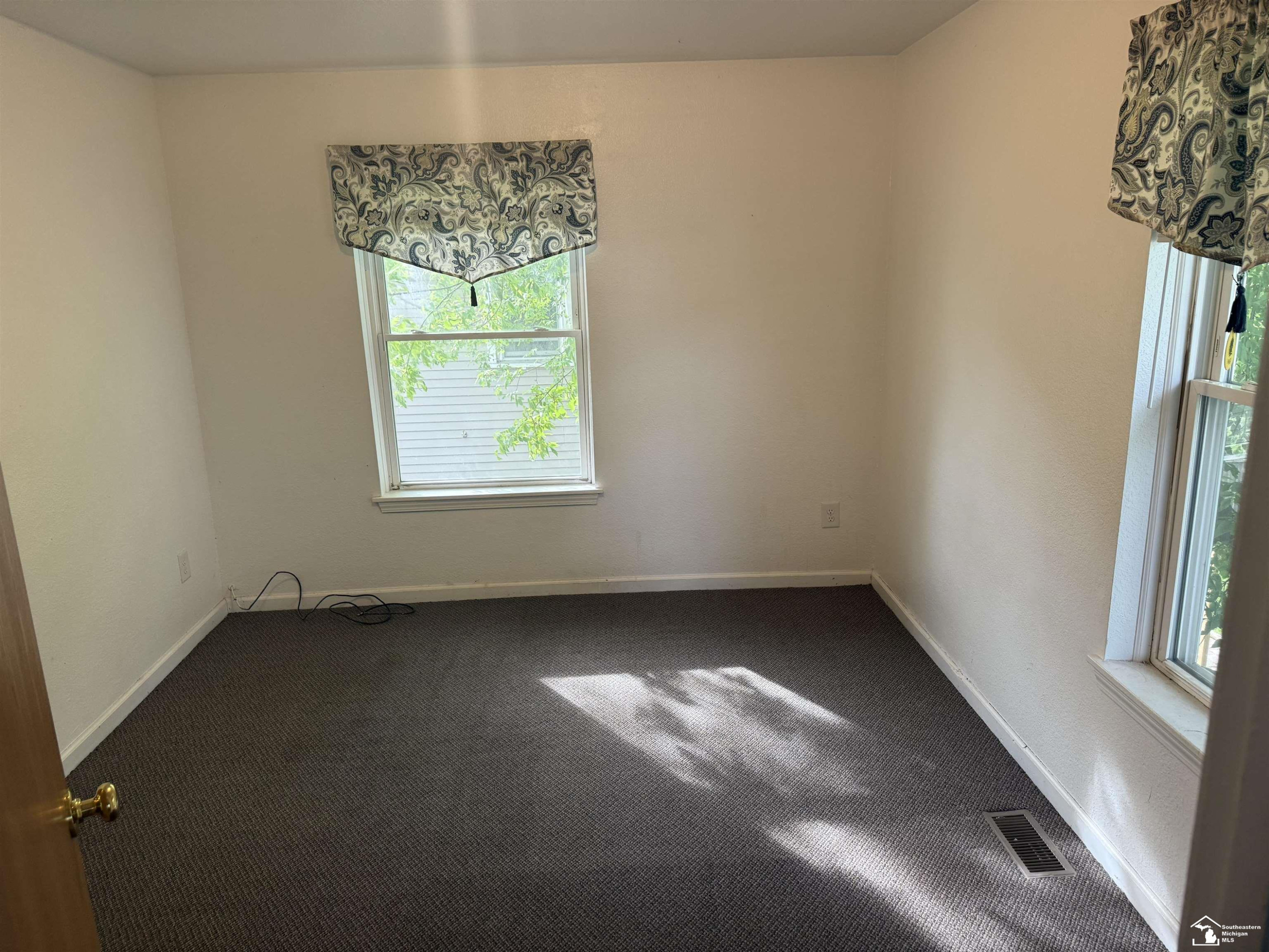 710 E fourth Street, MI 48161 — Photo 9