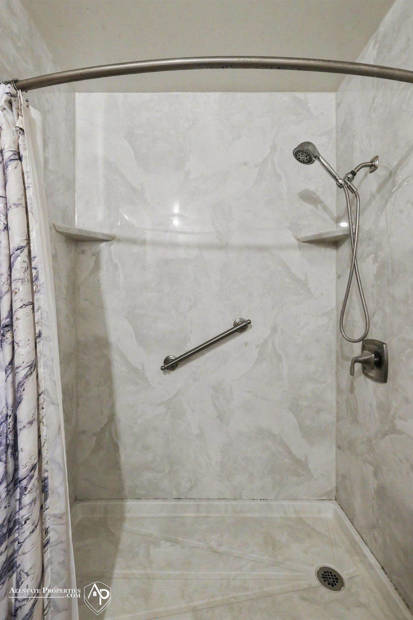 6499 Bristol Road, Swartz Creek, MI 48473 — Photo 10