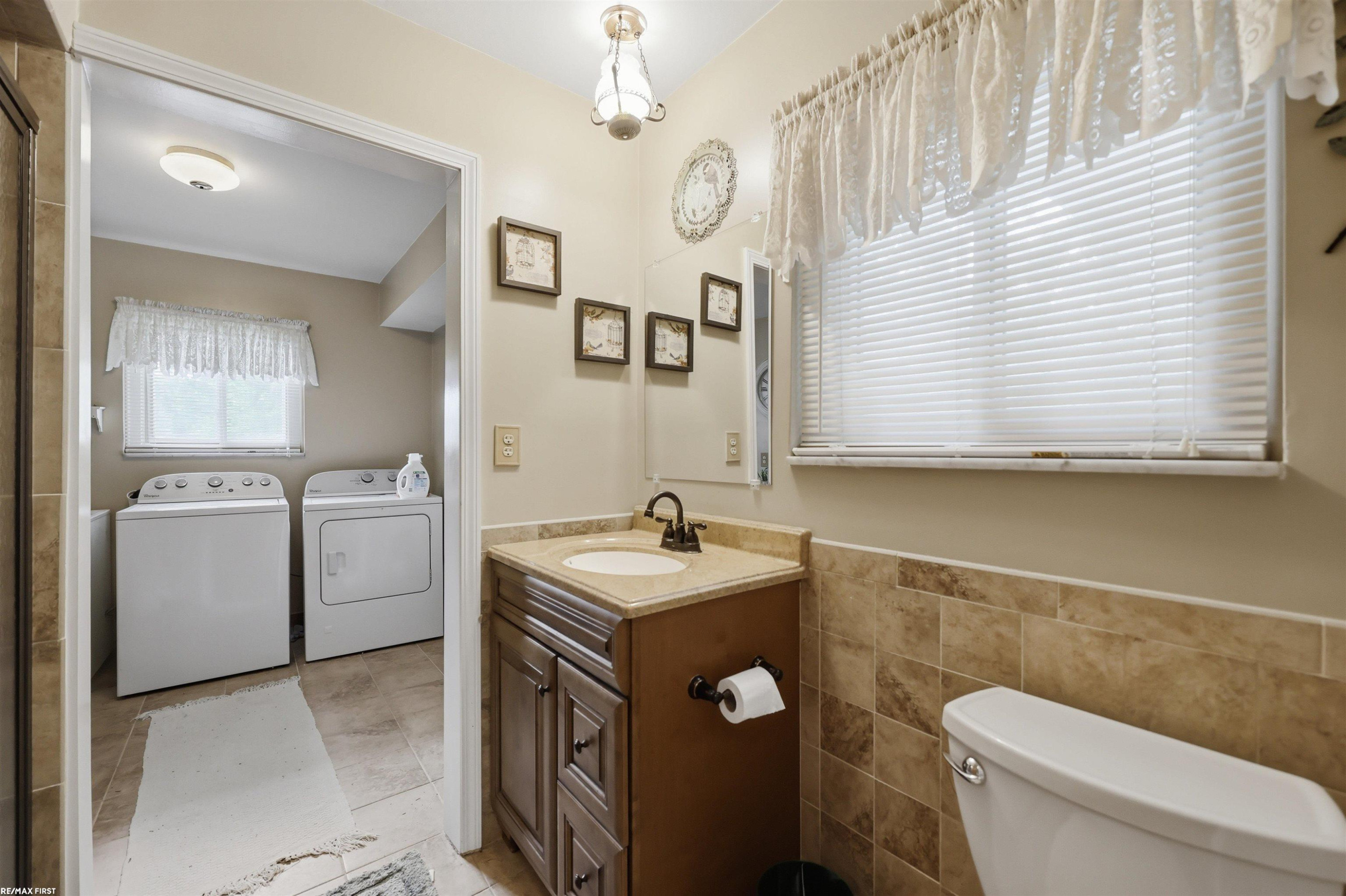 53375 Mark Drive, Shelby Twp, MI 48316 — Photo 16