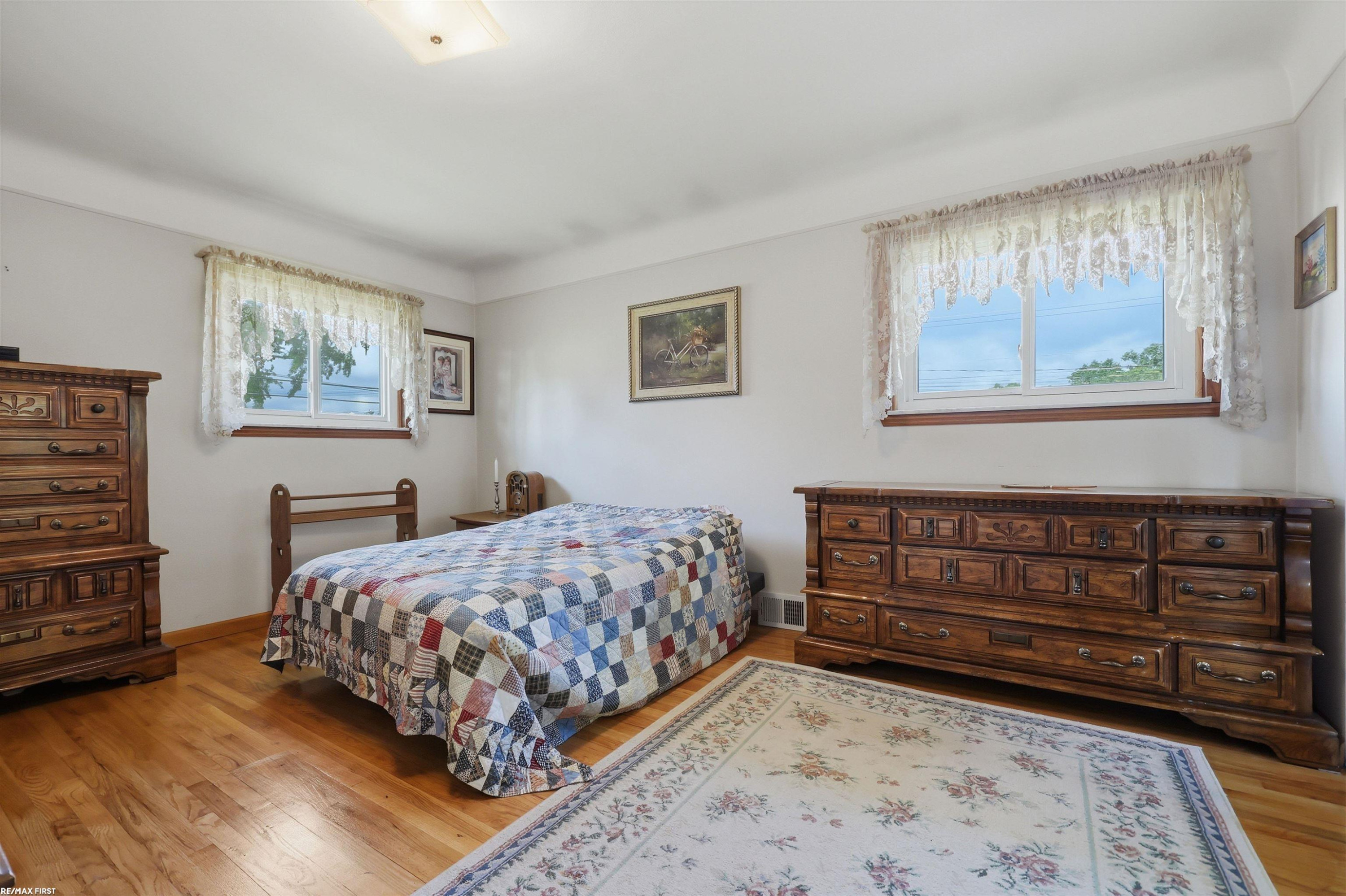 53375 Mark Drive, Shelby Twp, MI 48316 — Photo 18