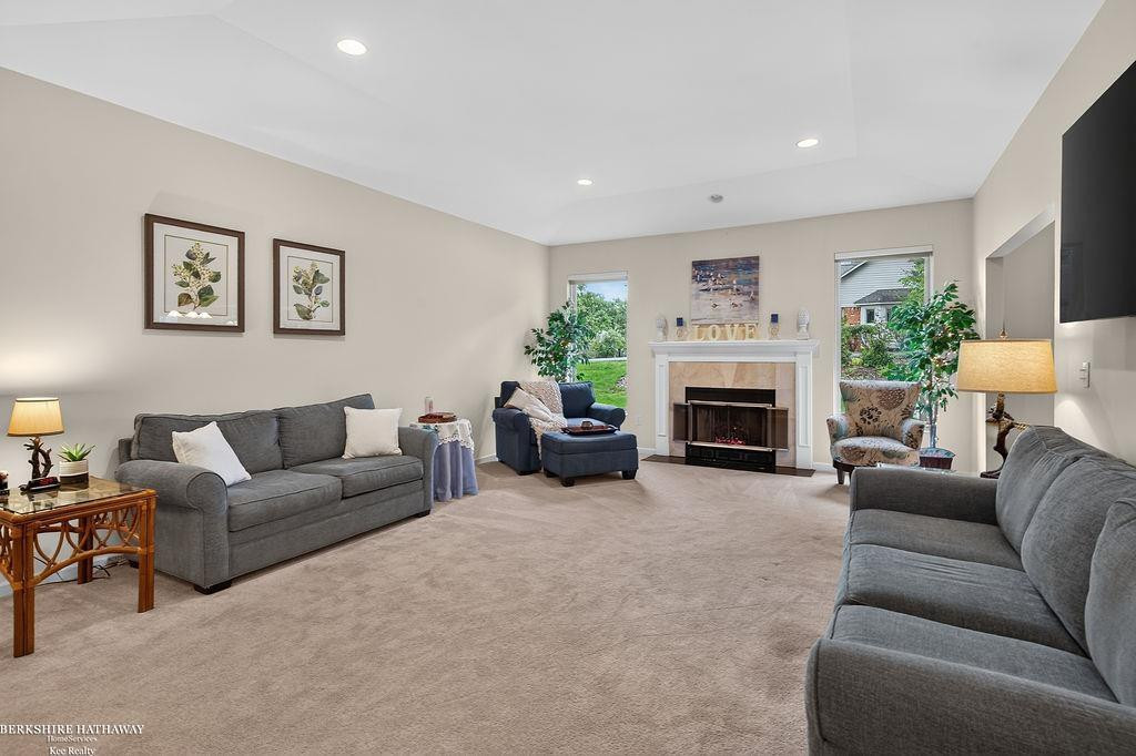 1712 Wood Trail, Oxford, MI 48371 — Photo 17