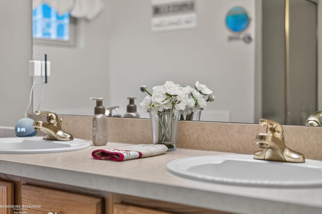 1712 Wood Trail, Oxford, MI 48371 — Photo 36