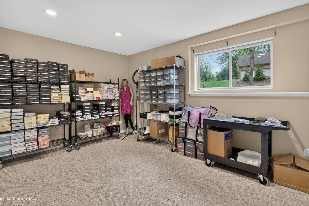 1712 Wood Trail, Oxford, MI 48371 — Photo 57