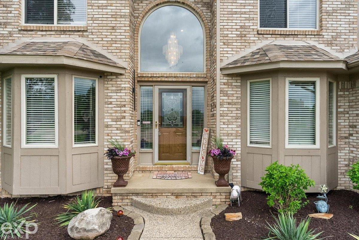 47645 Burlingame Drive, New Baltimore, MI 48047 — Photo 5