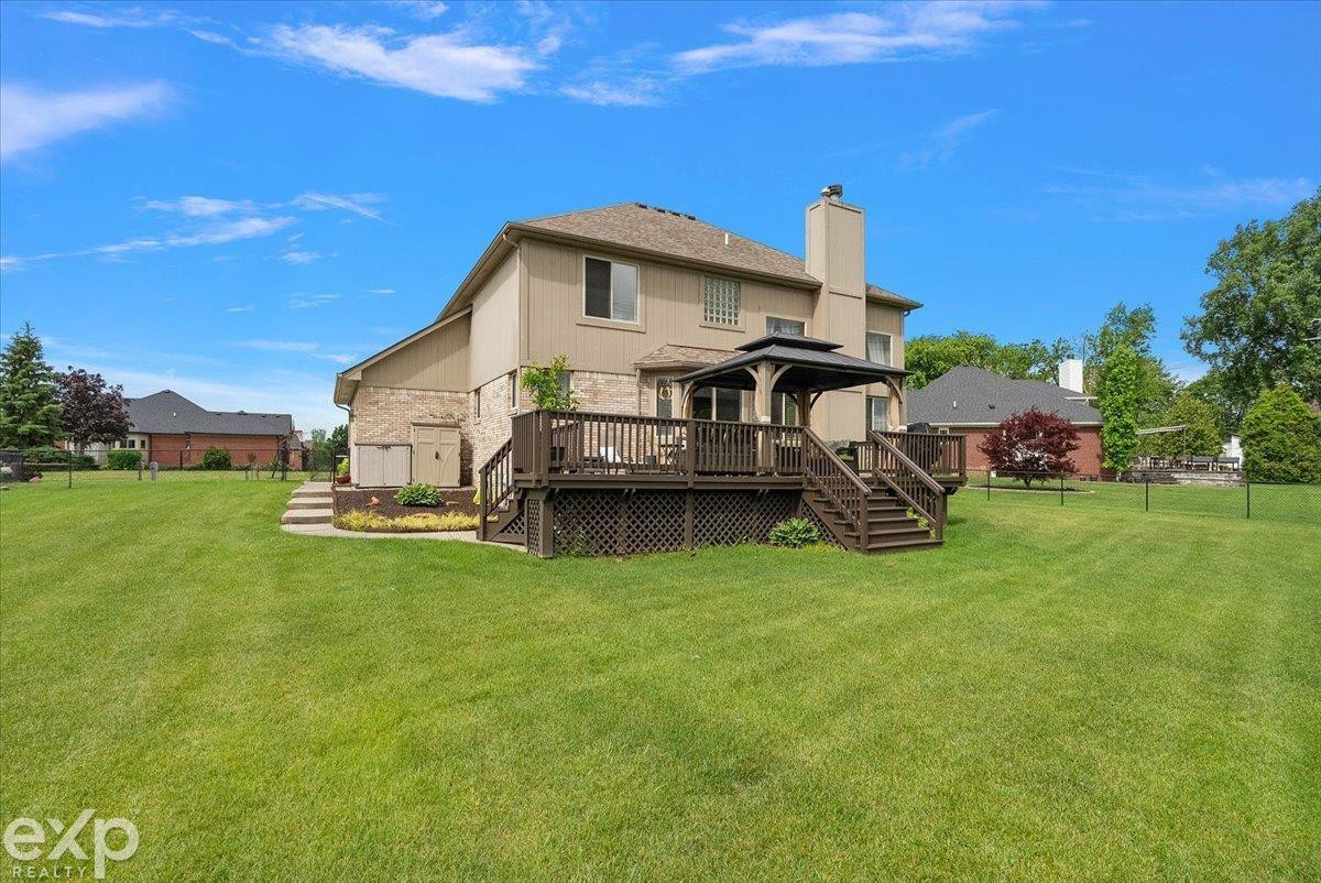 47645 Burlingame Drive, New Baltimore, MI 48047 — Photo 8