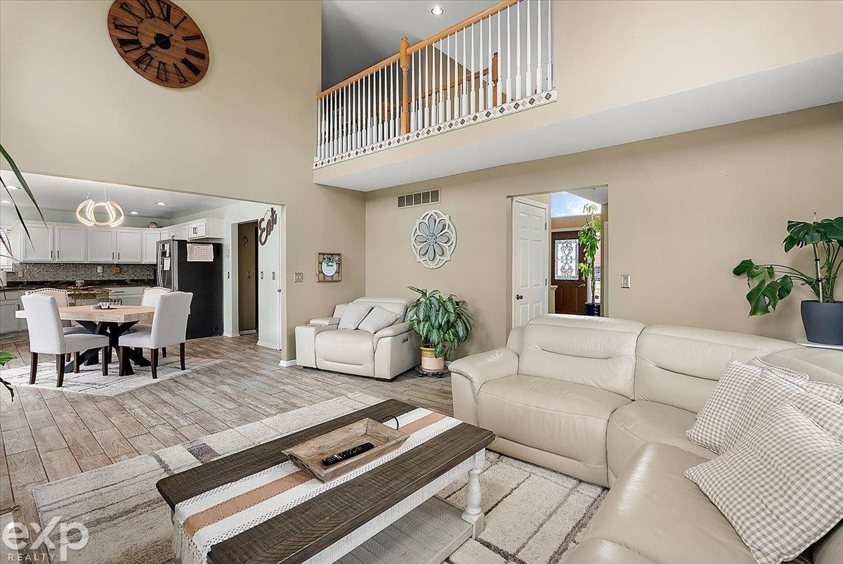 47645 Burlingame Drive, New Baltimore, MI 48047 — Photo 35
