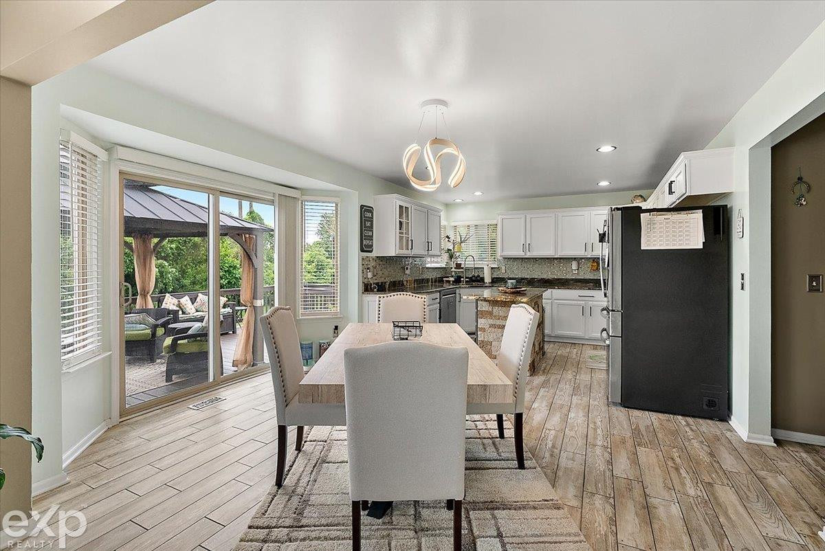 47645 Burlingame Drive, New Baltimore, MI 48047 — Photo 36