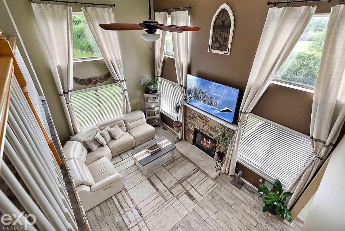 47645 Burlingame Drive, New Baltimore, MI 48047 — Photo 44