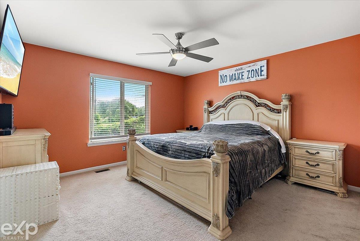47645 Burlingame Drive, New Baltimore, MI 48047 — Photo 45