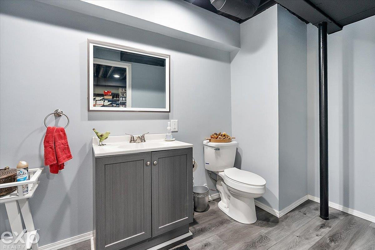 47645 Burlingame Drive, New Baltimore, MI 48047 — Photo 65