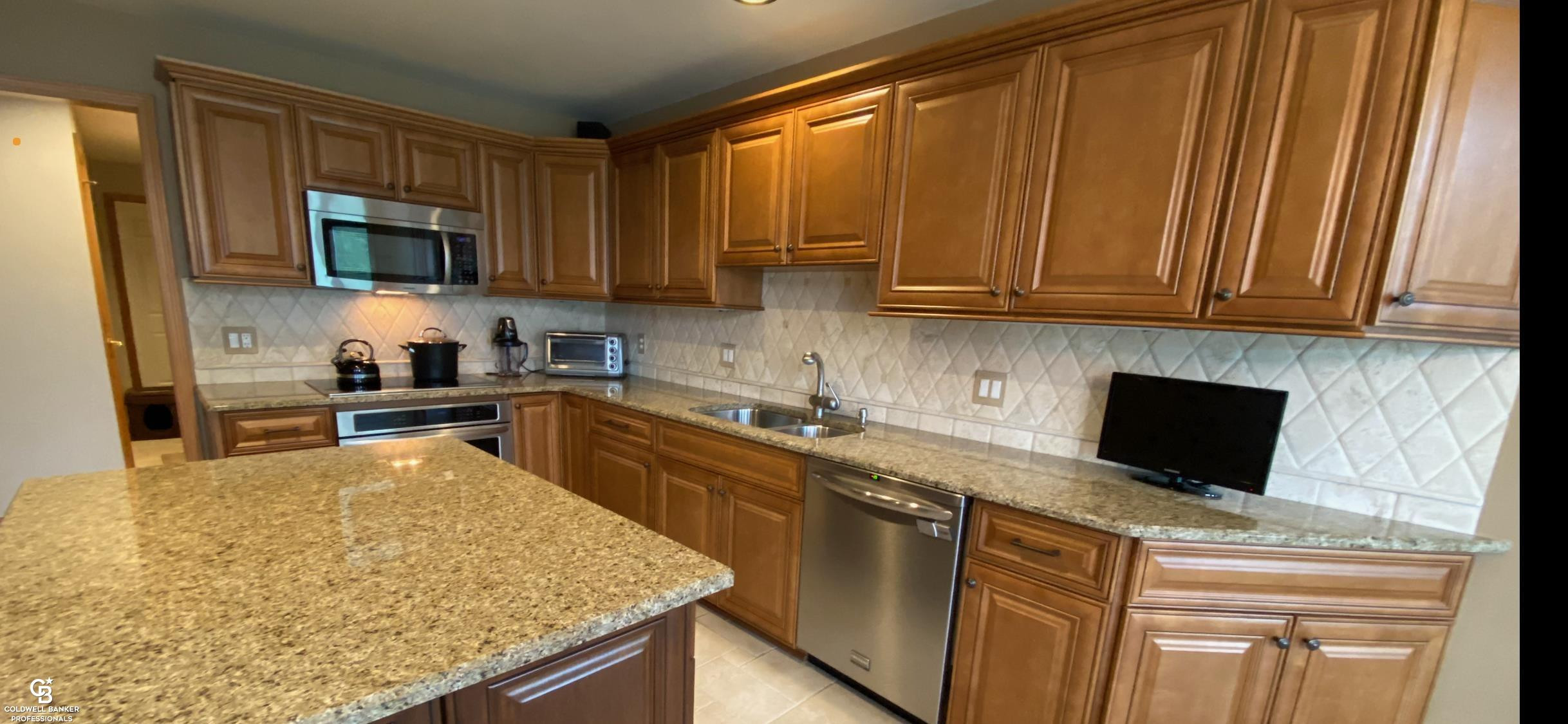 47351 Bobwhite Lane, Shelby Twp, MI 48315 — Photo 16