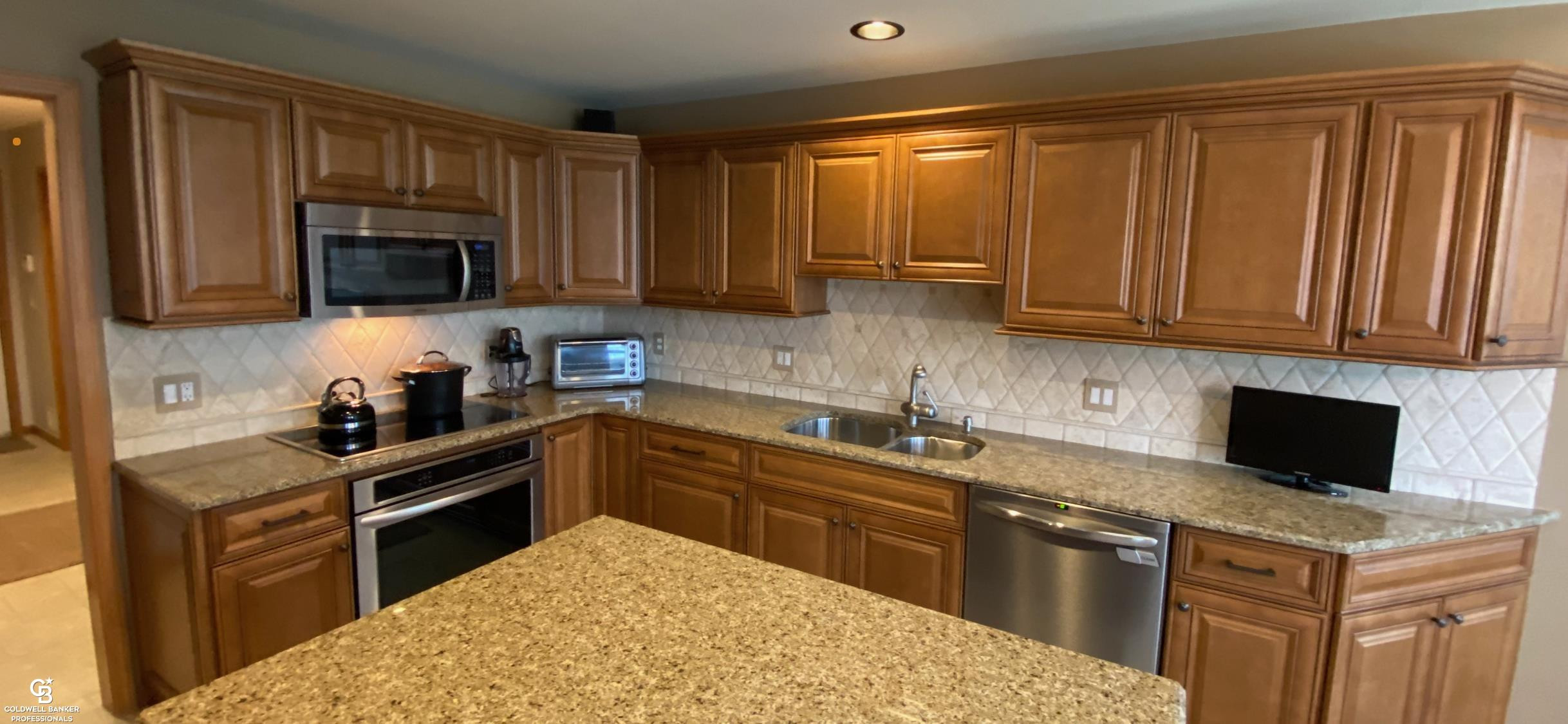 47351 Bobwhite Lane, Shelby Twp, MI 48315 — Photo 19